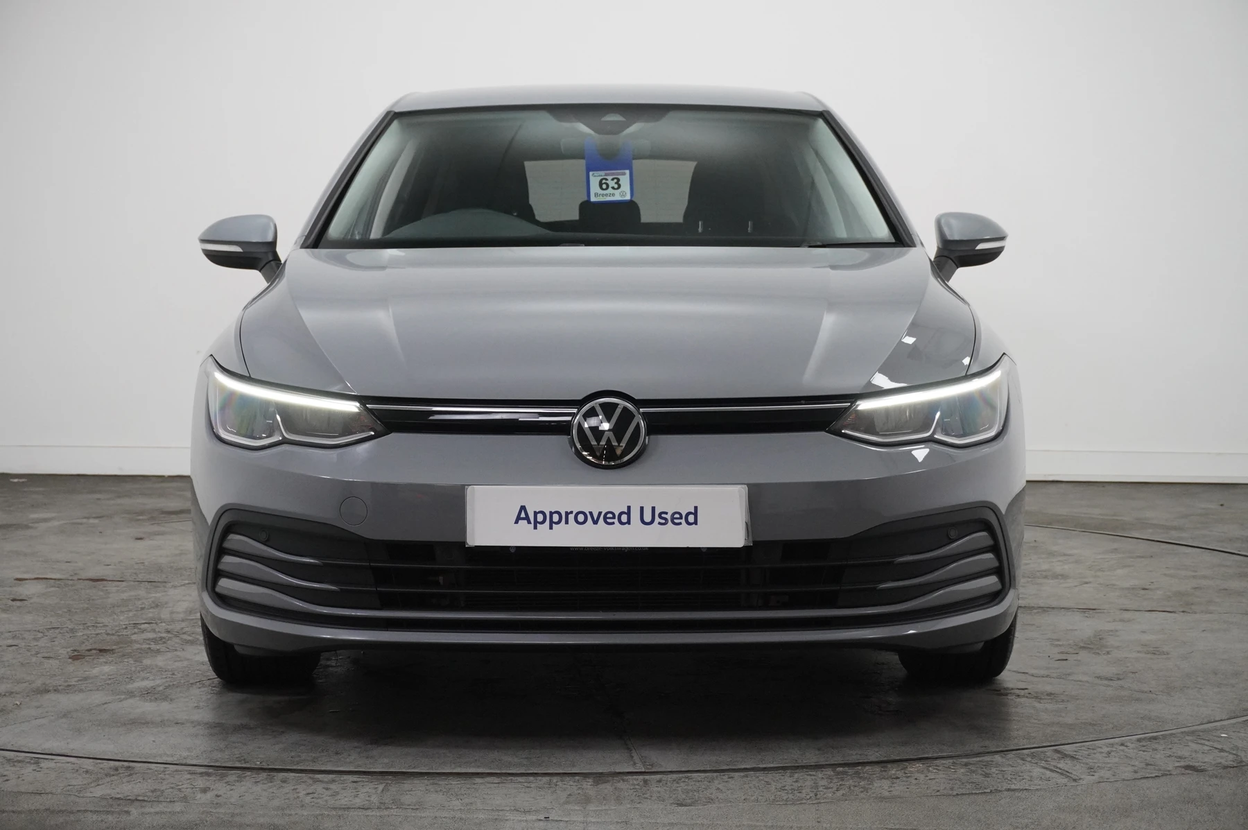Volkswagen-Golf-image-6