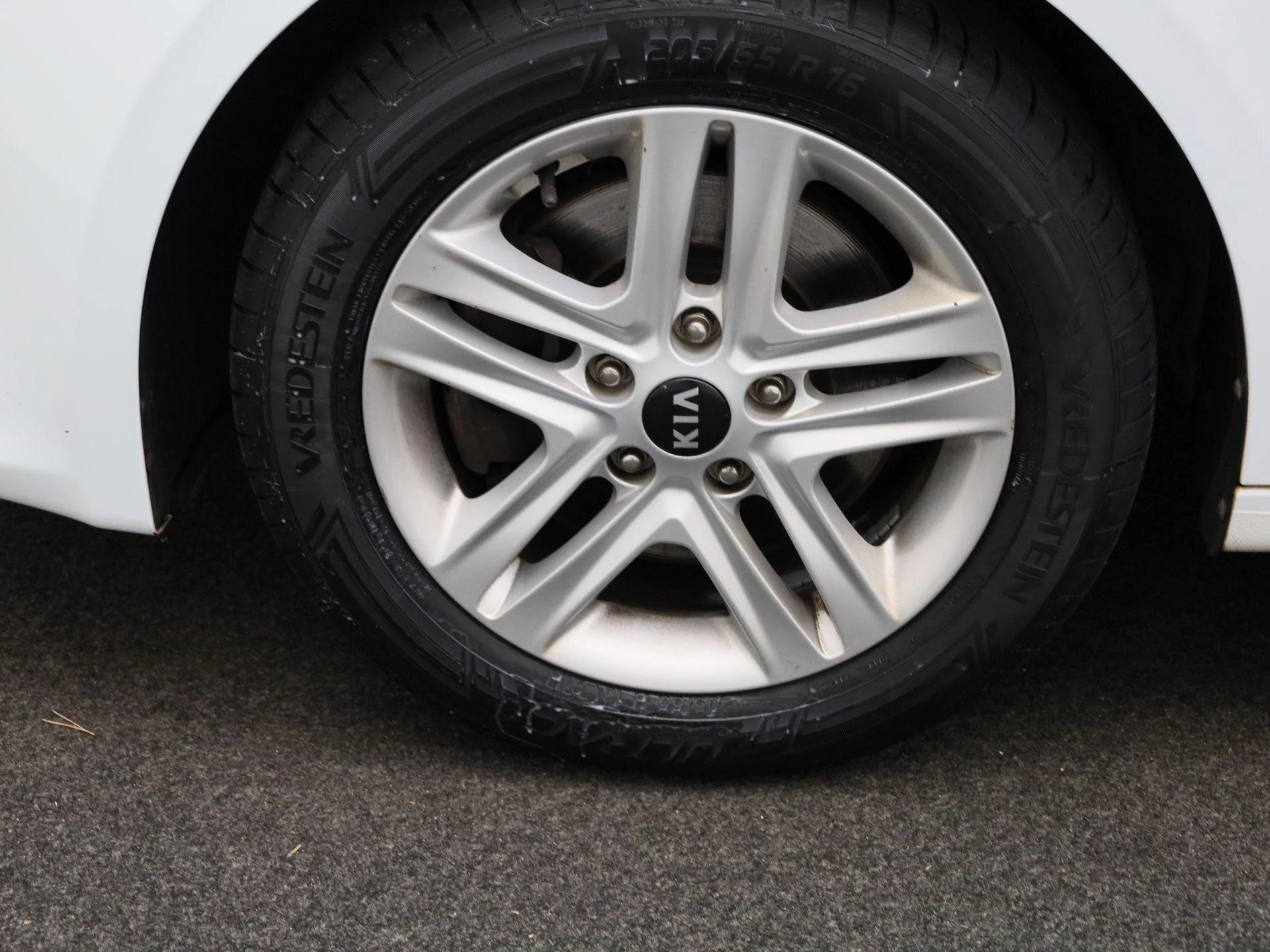 Kia-Ceed Sportswagon-image-11