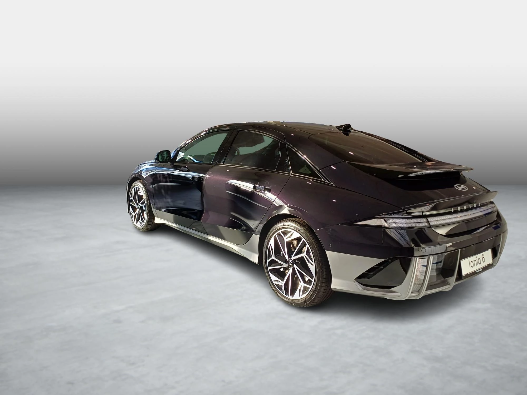 Hyundai-IONIQ 6-image-2