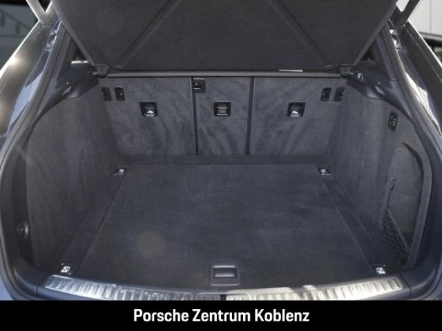 Porsche-Macan-image-12