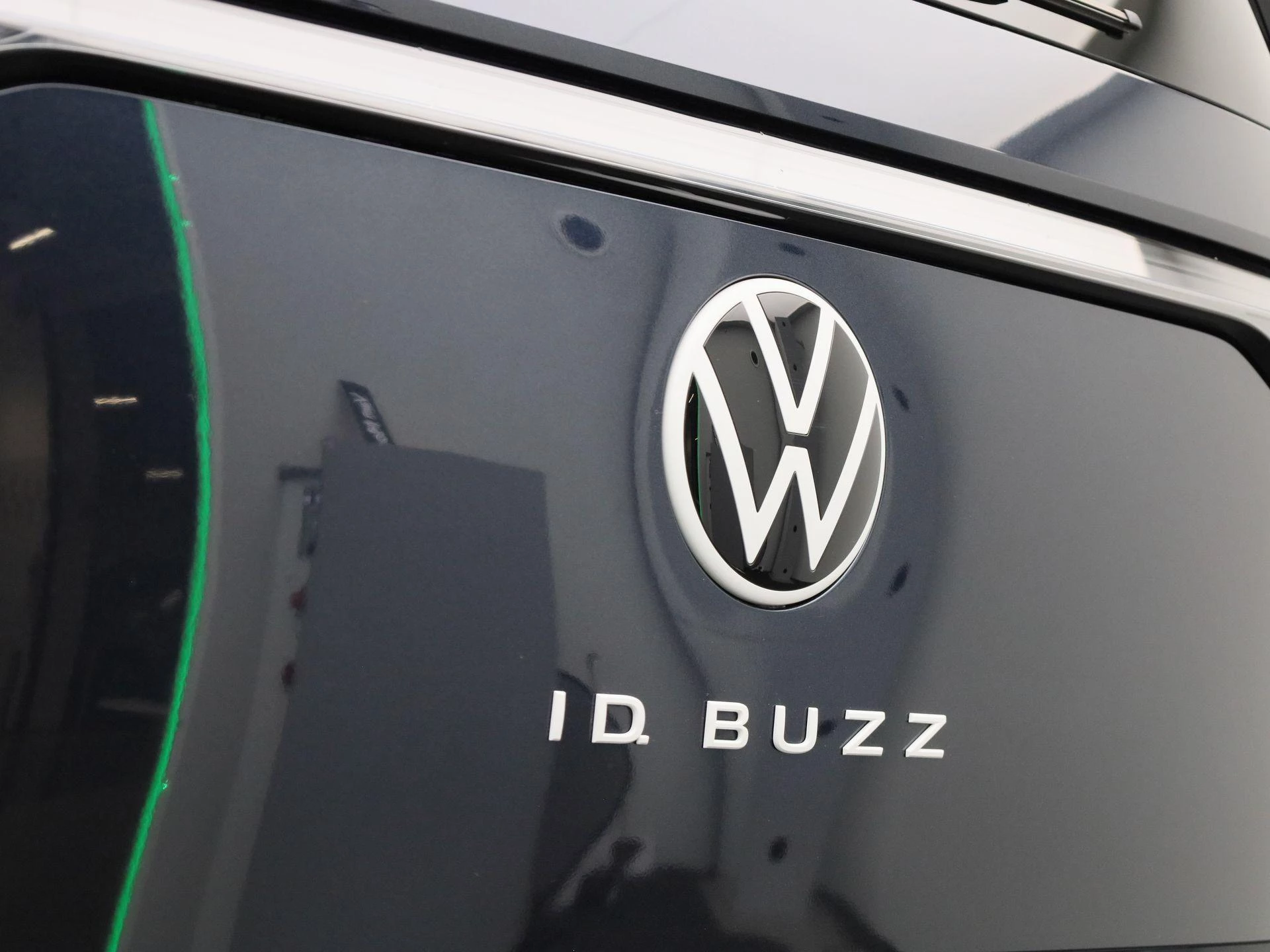 Volkswagen ID. Buzz People Pro 86 kWh LWB 6p. 286PK