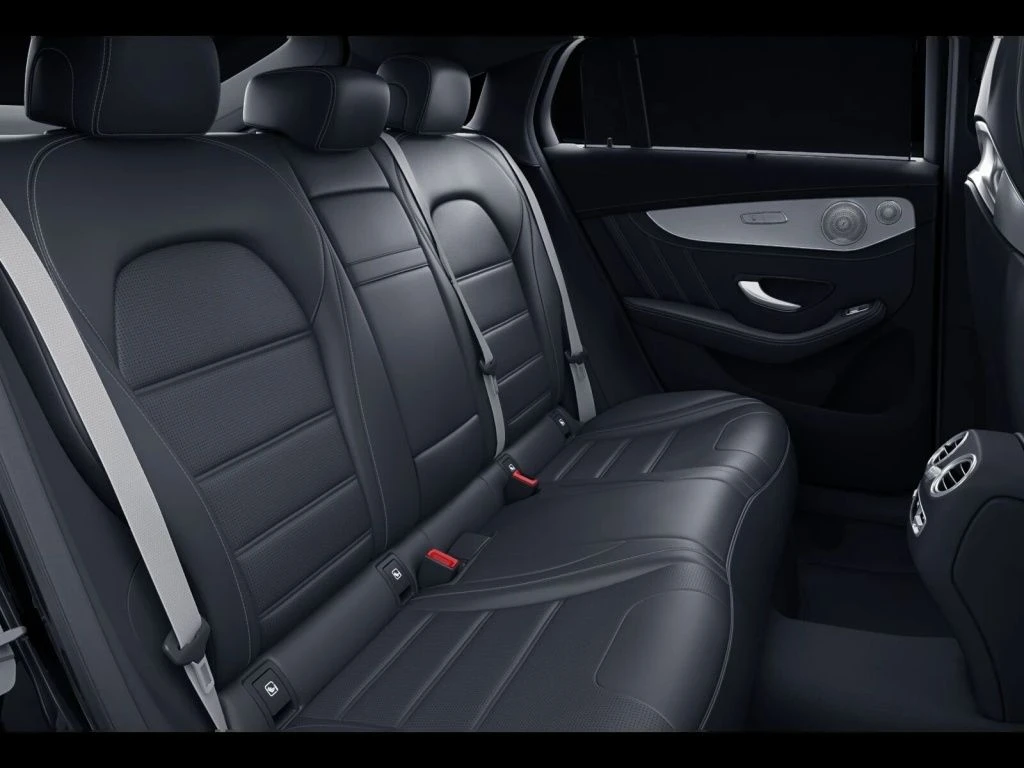 Mercedes-AMG-GLC 63 S AMG-image-11