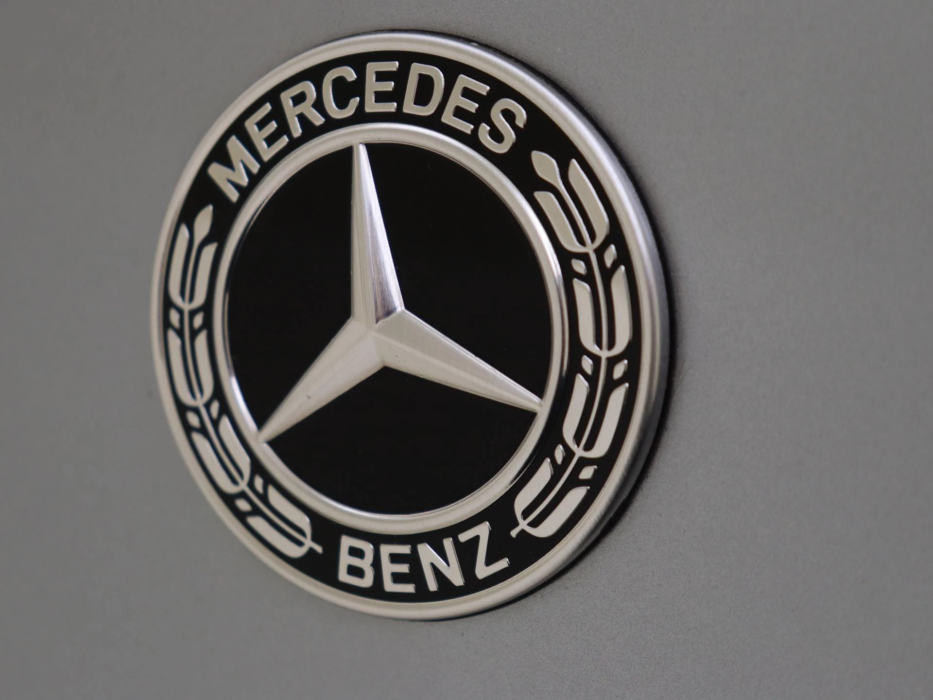 Mercedes-Benz-E-Klasse-image-29