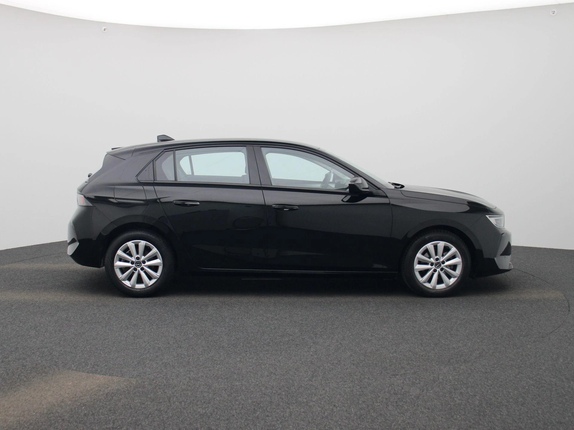 Opel-Astra-image-5