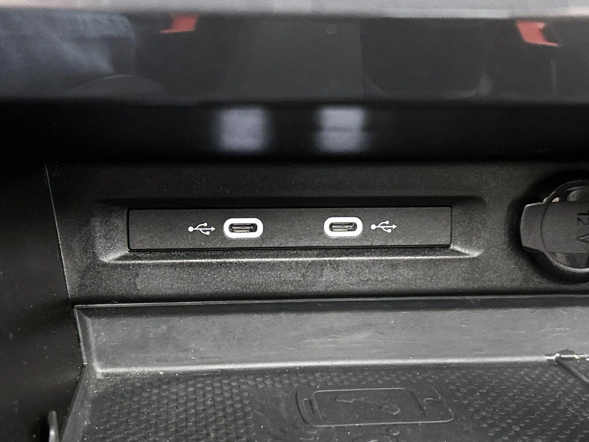 Volkswagen-Tiguan-image-42