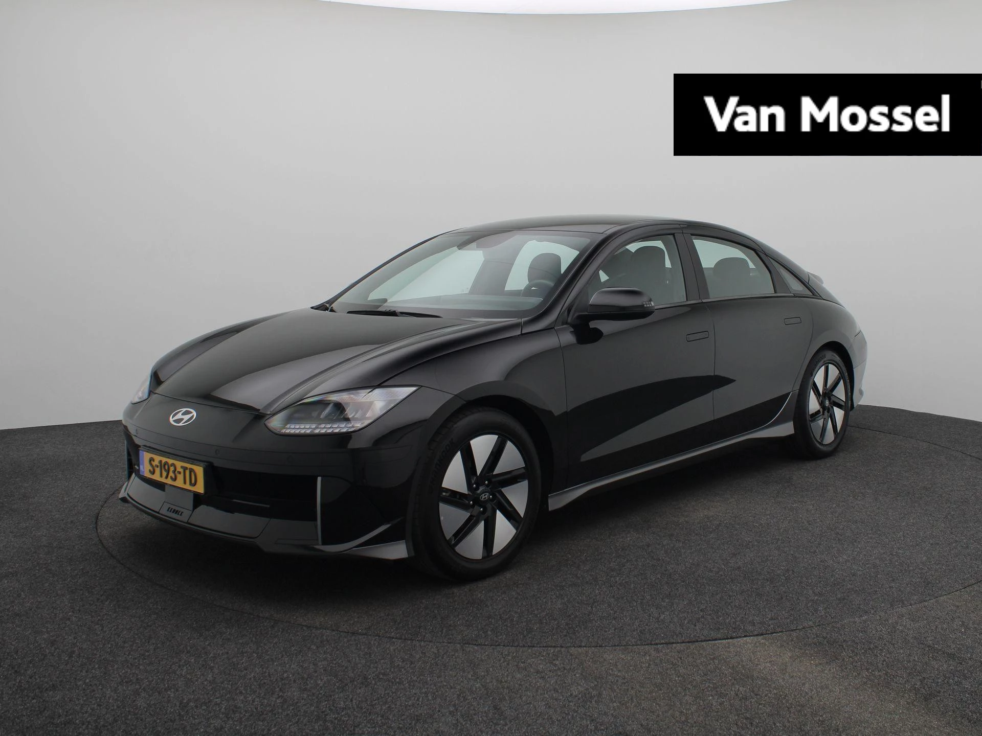 Hyundai-IONIQ 6-image-0
