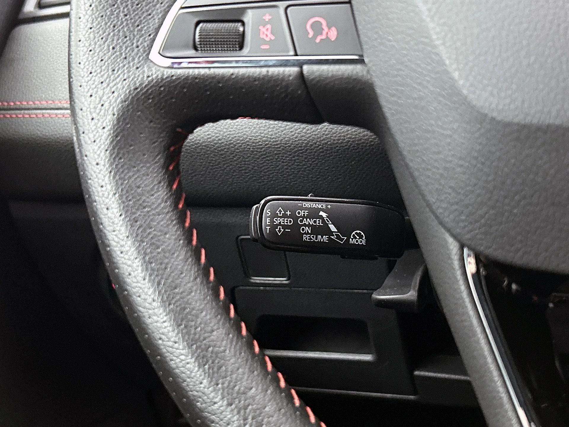 SEAT-Arona-image-17
