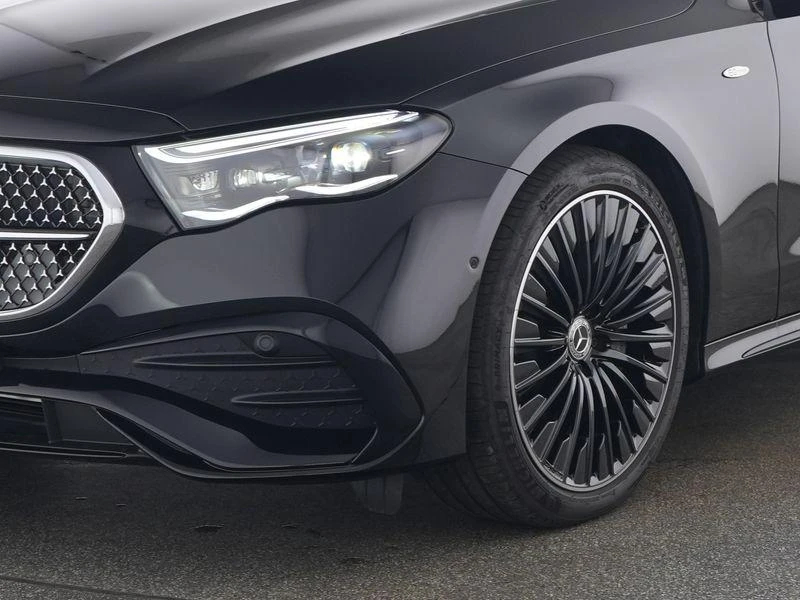 Mercedes-Benz-E-Klasse-image-8