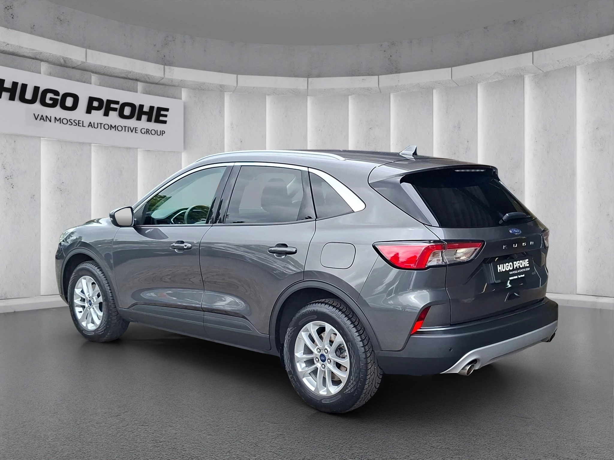 Ford Kuga Titanium 1.5 EB LED | GJR | RFK | SHZ | PDC | LMF | Navi | BT | Klima