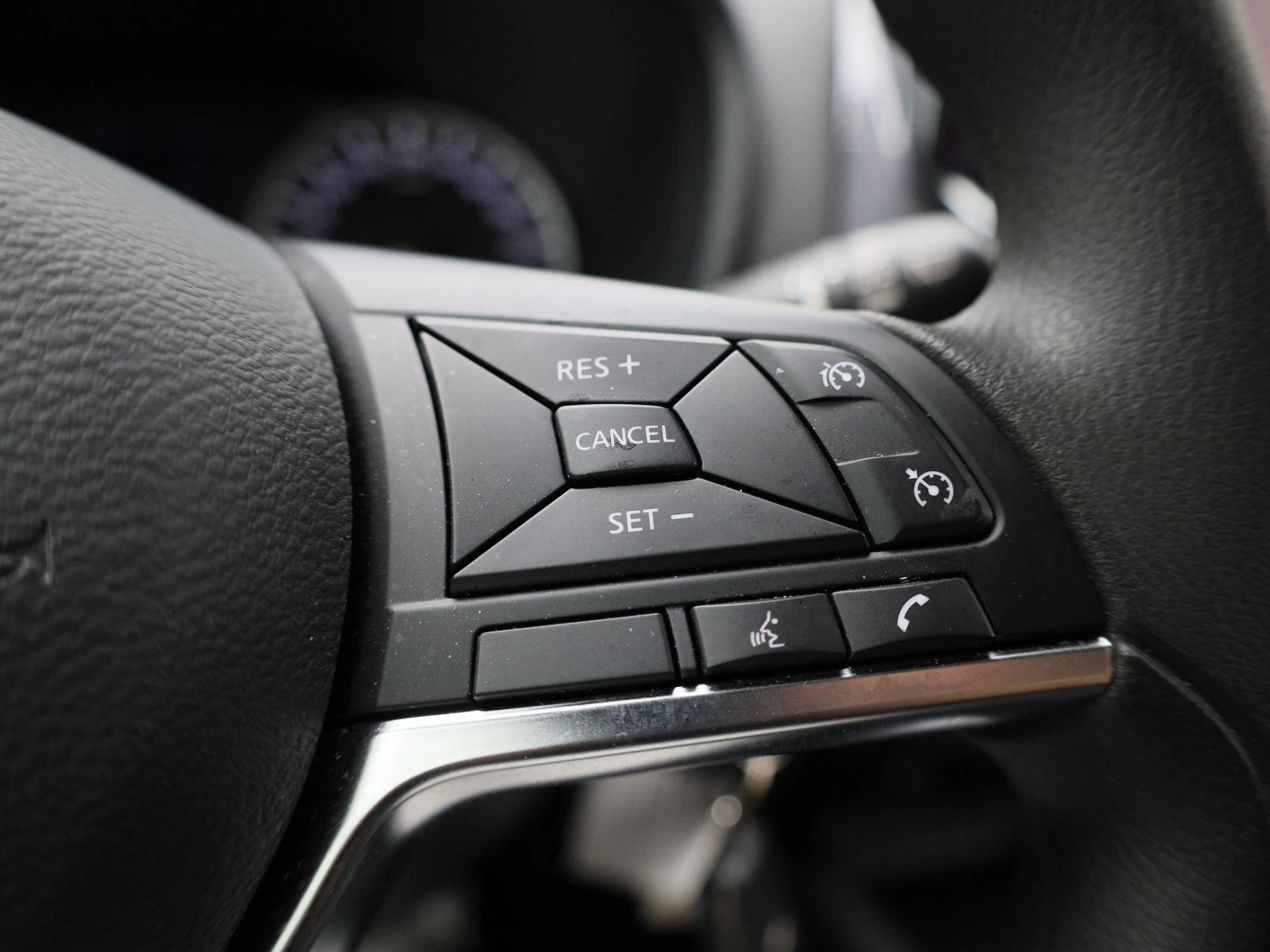 Nissan-Juke-image-18