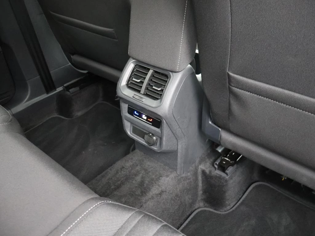 Volkswagen Tiguan Allspace Tiguan Allspace (7p) 1.5TSI Life 150PK *AUTOMAAT*7-ZIT*APP CONNECT*ZETELVERWARMING*BLTH*ADAPTIVE CRUISE*DIGITAL DASHBOARD*...