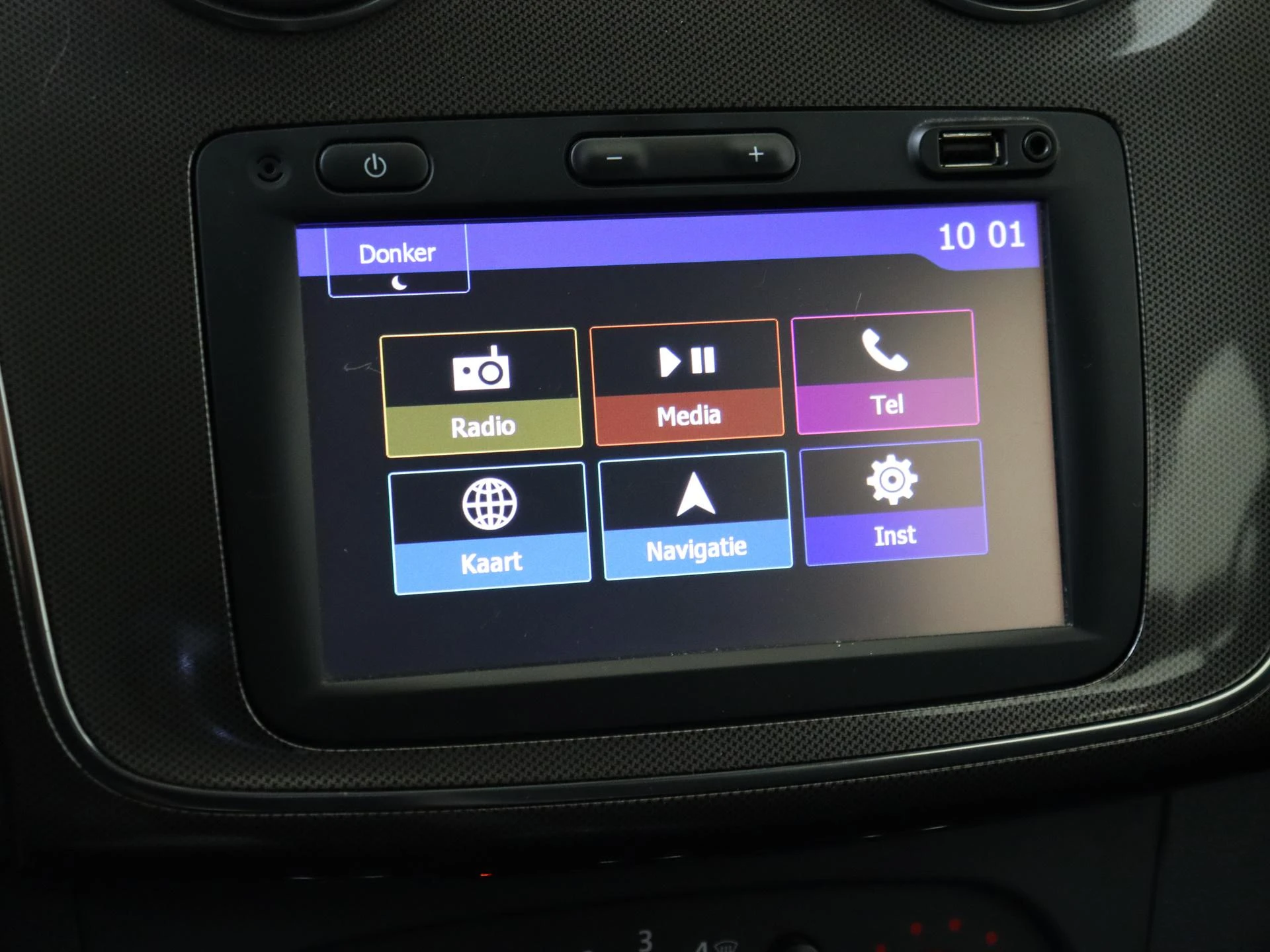 Dacia-Sandero Stepway-image-16