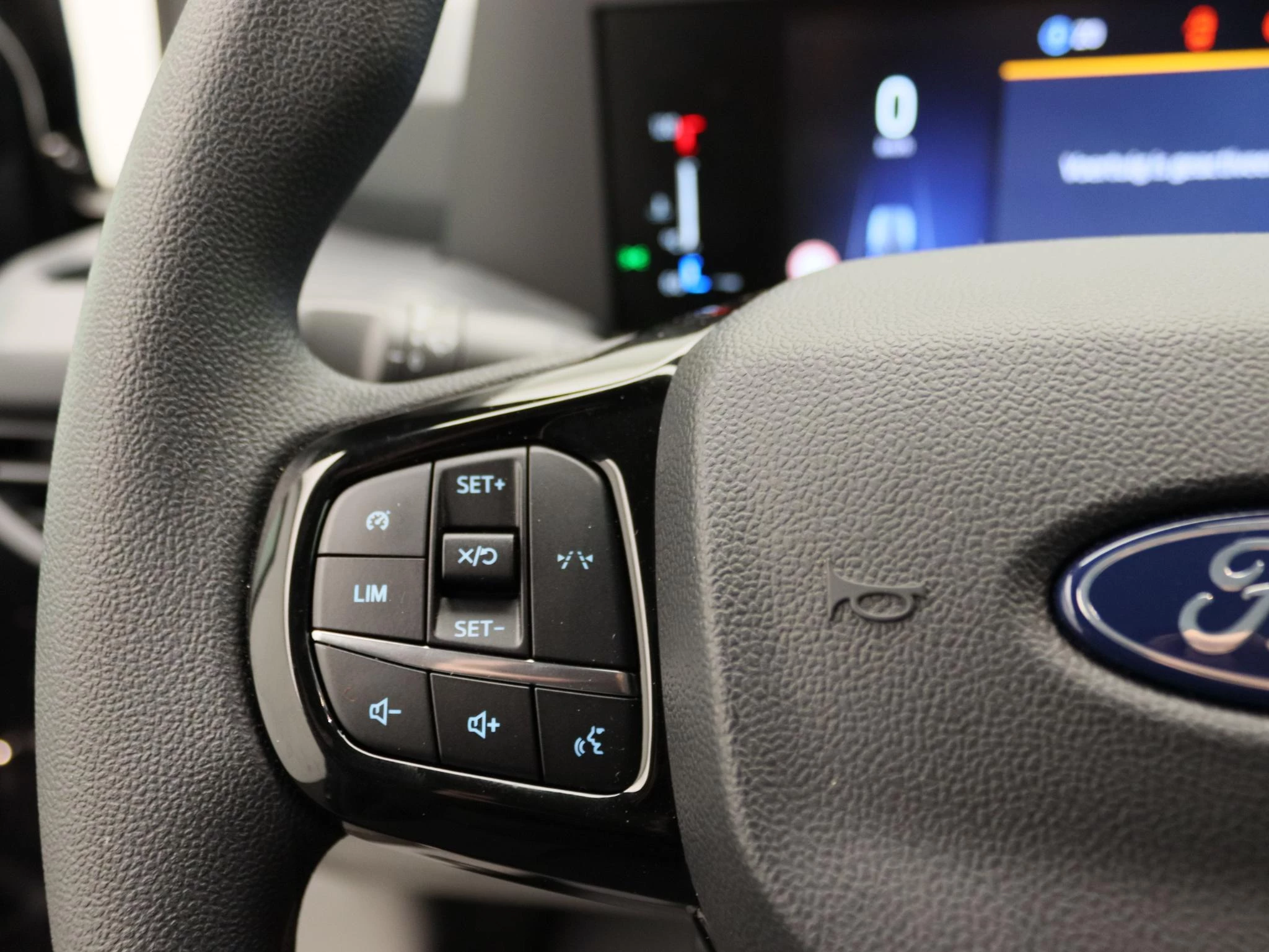 Ford-Transit Custom-image-15