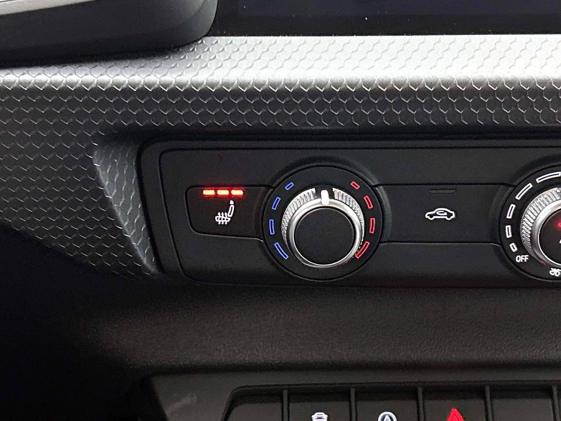 Audi-A1 Sportback-image-19