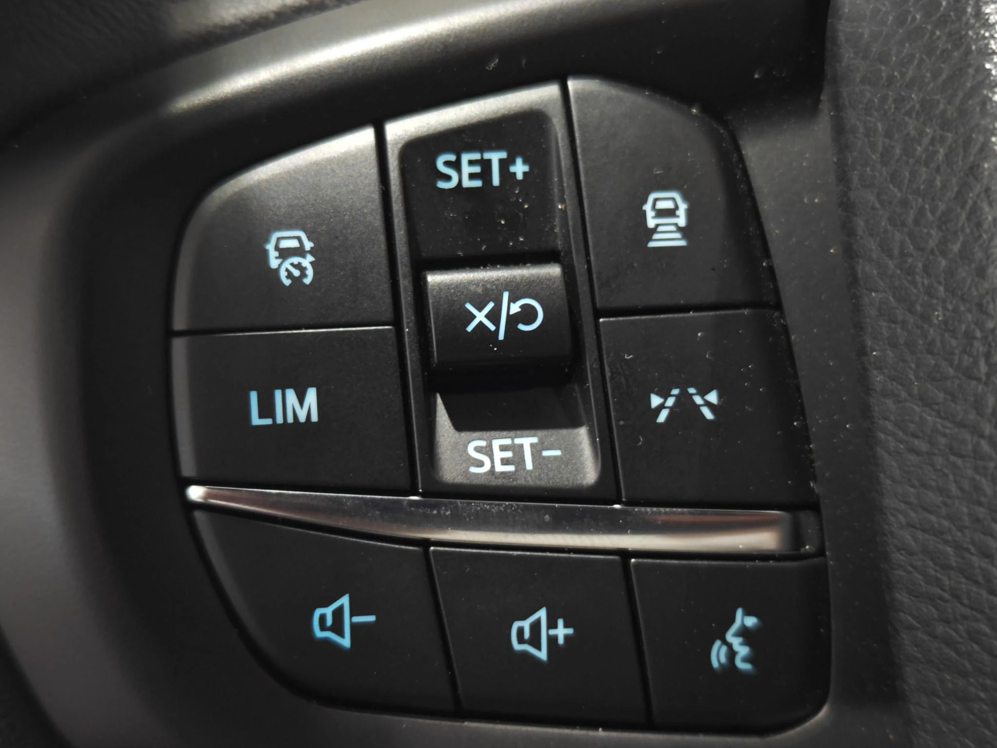 Ford-Ranger-image-13