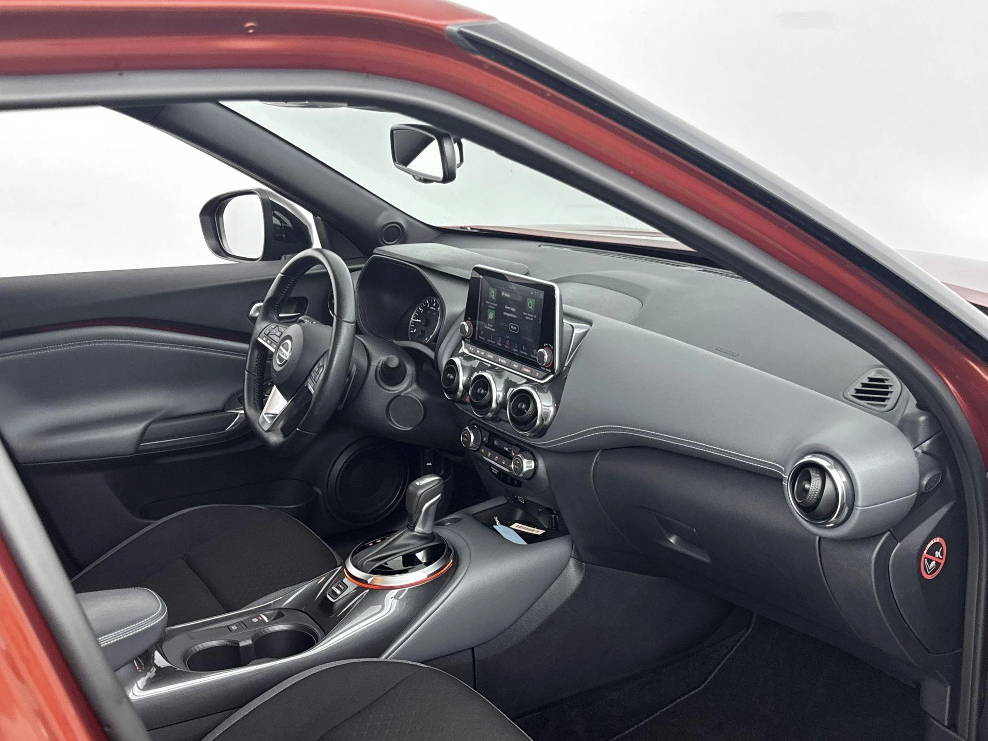 Nissan Juke 1.0 DIG-T N-Connecta 117PK