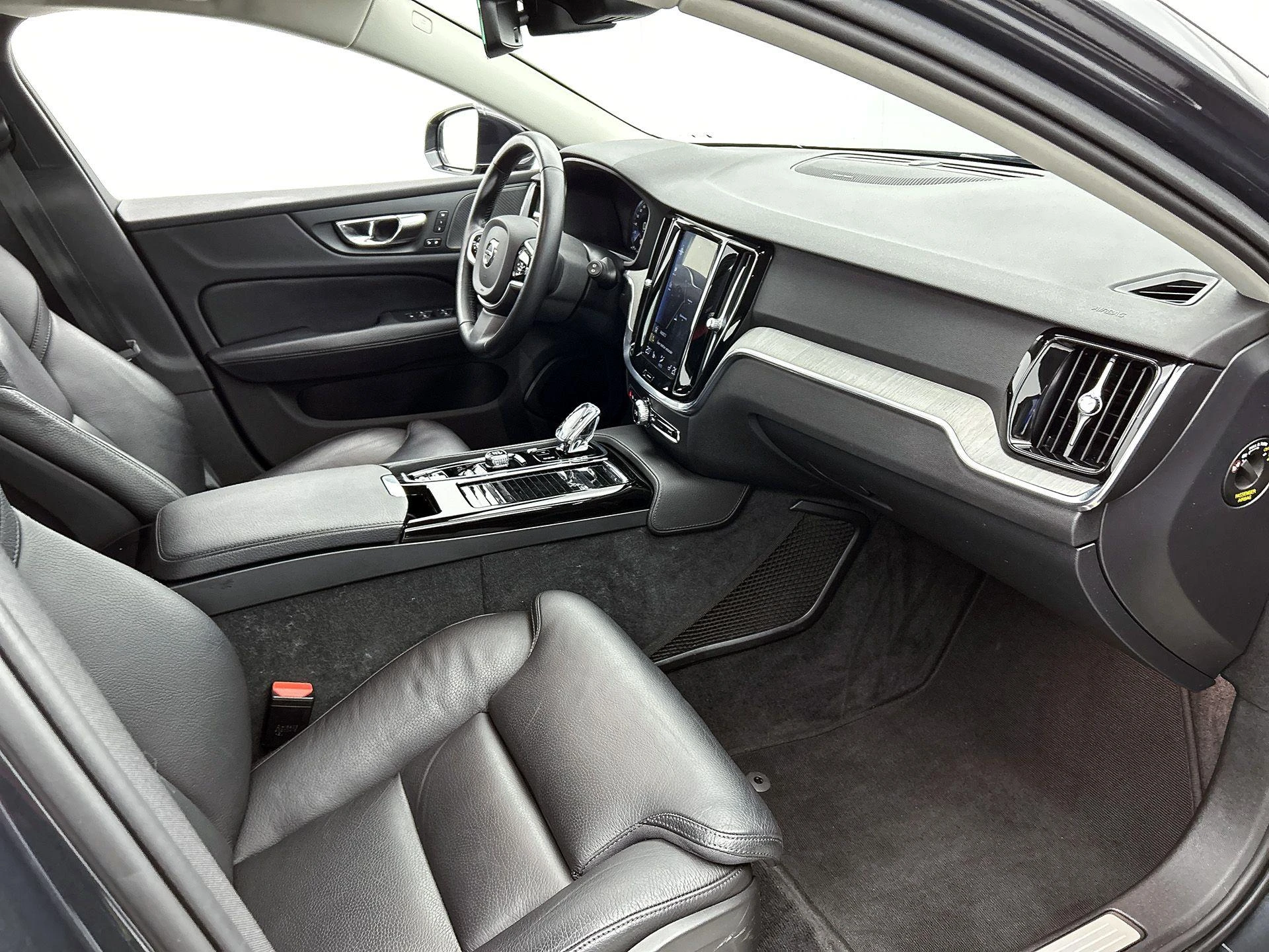 Volvo-V60-image-26