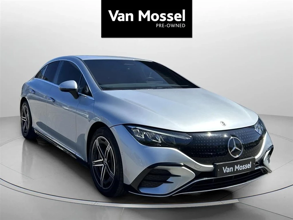 Mercedes-Benz-EQE-image-2