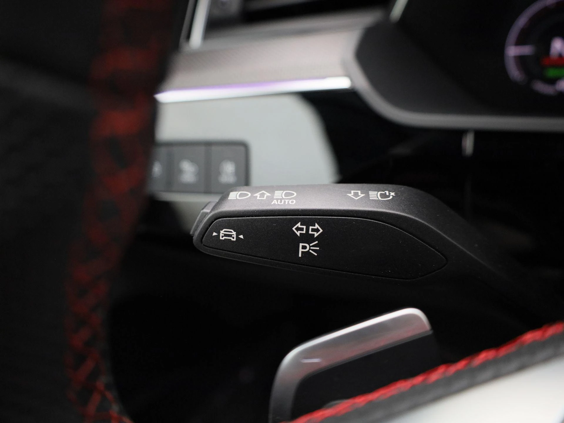 Audi-Q8 Sportback e-tron-image-21