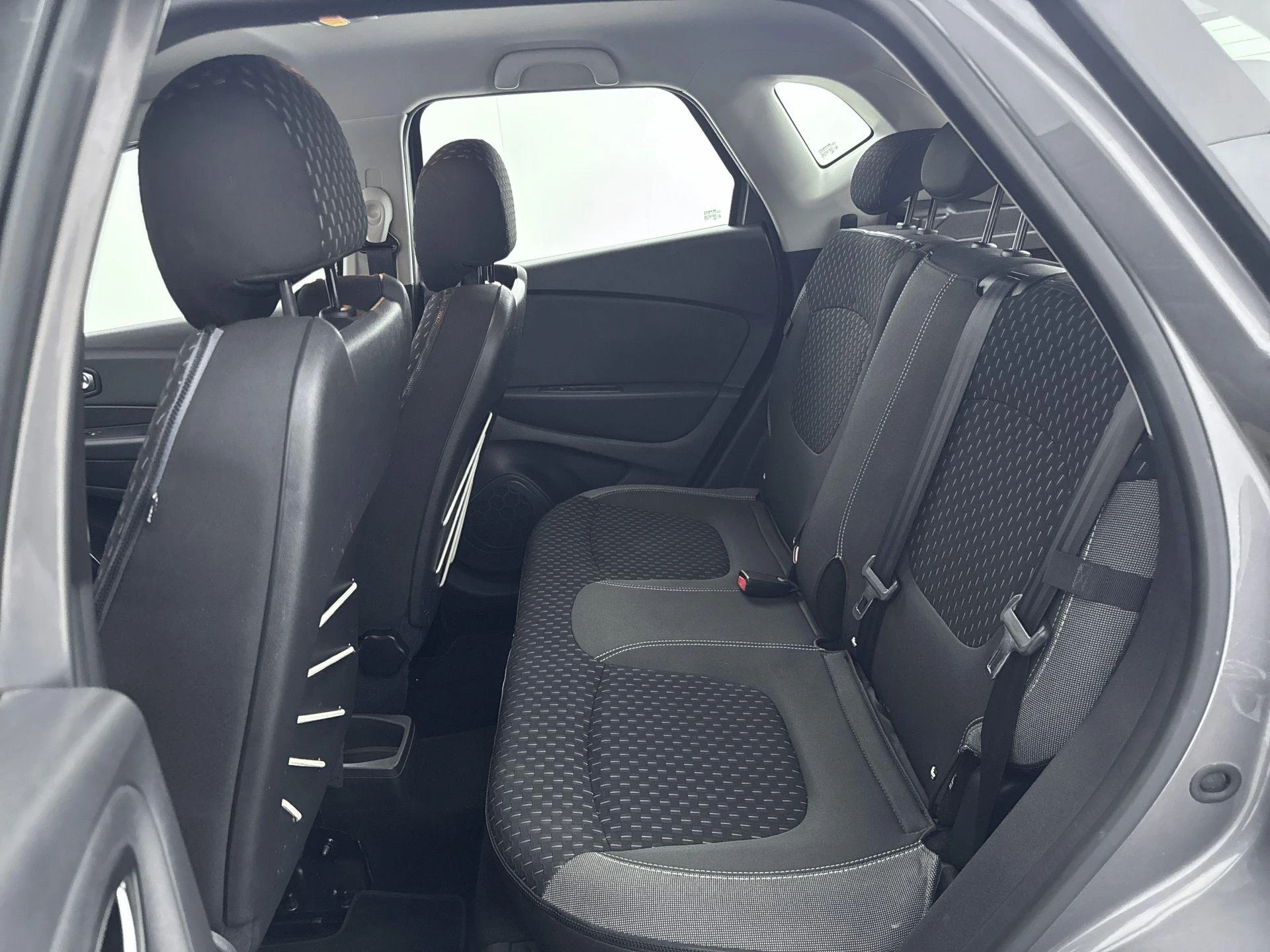 Renault-Captur-image-24