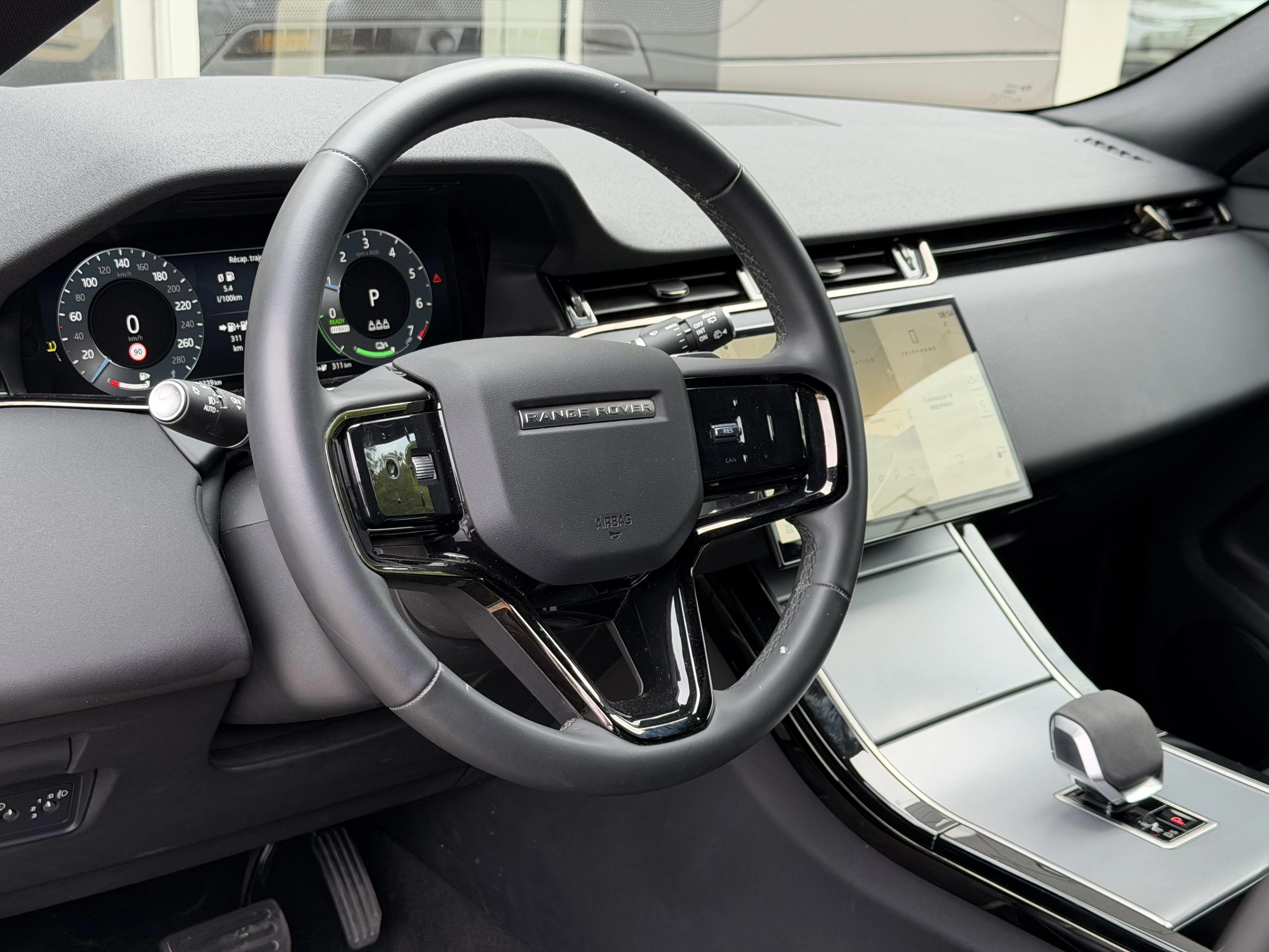 Land Rover Range Rover Evoque P300e PHEV S