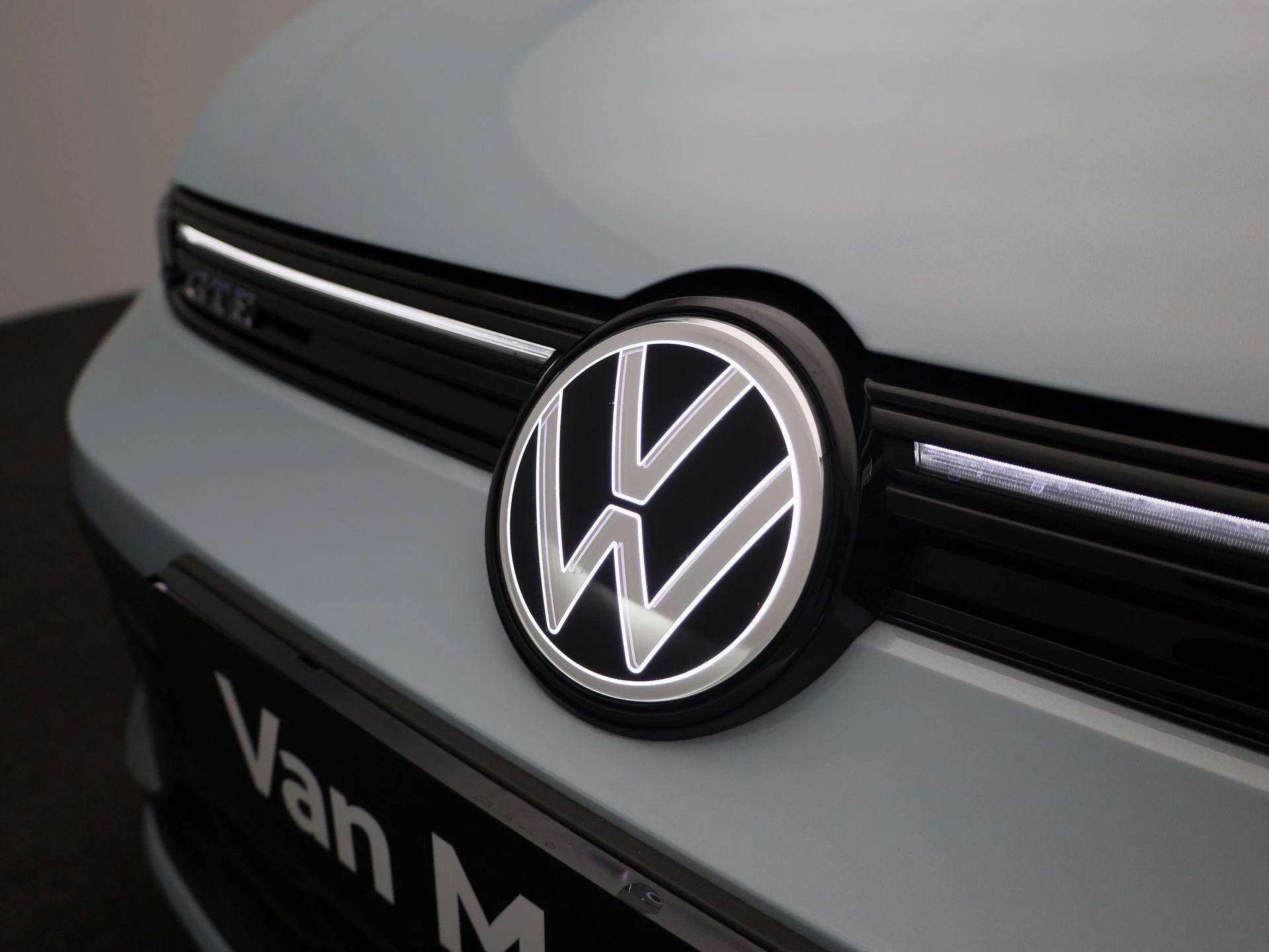 Volkswagen-Golf-image-40