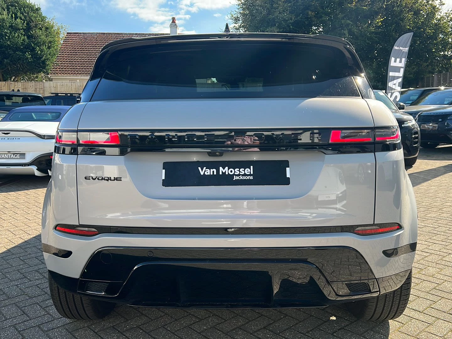 Land Rover Range Rover Evoque 1.5 P270e Dynamic HSE 5dr Auto