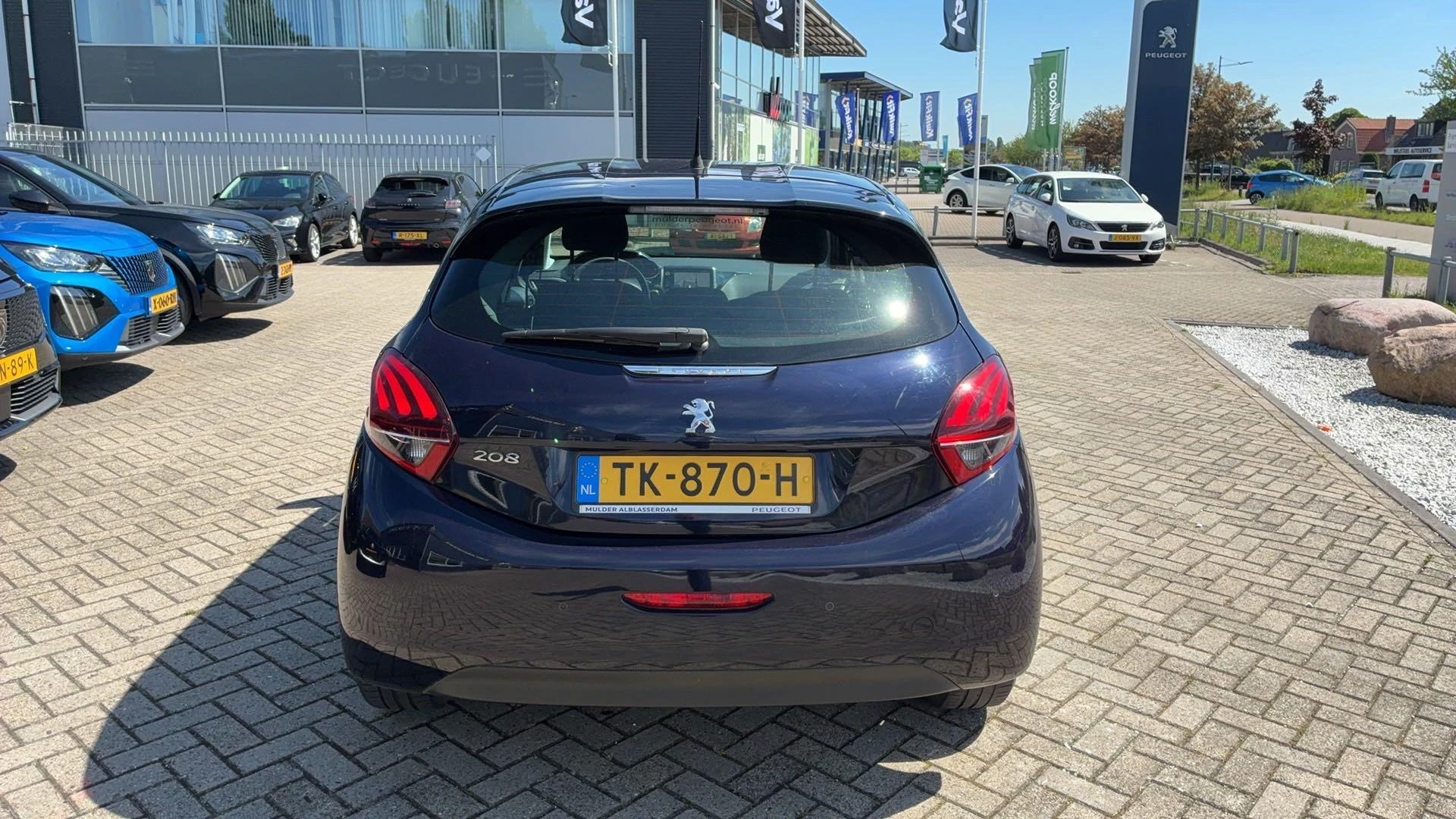 Peugeot 208 1.2 PureTech Blue Lease Executive