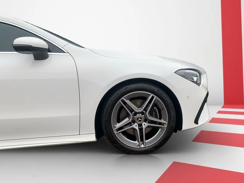 Mercedes-Benz CLA 200 d SB AMG LINE STANDHEIZUNG DISTRONIC AMG Line