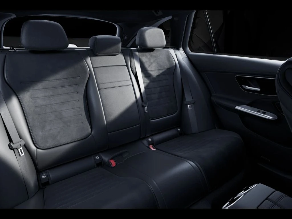 Mercedes-Benz-C-Klasse 220 d-image-10
