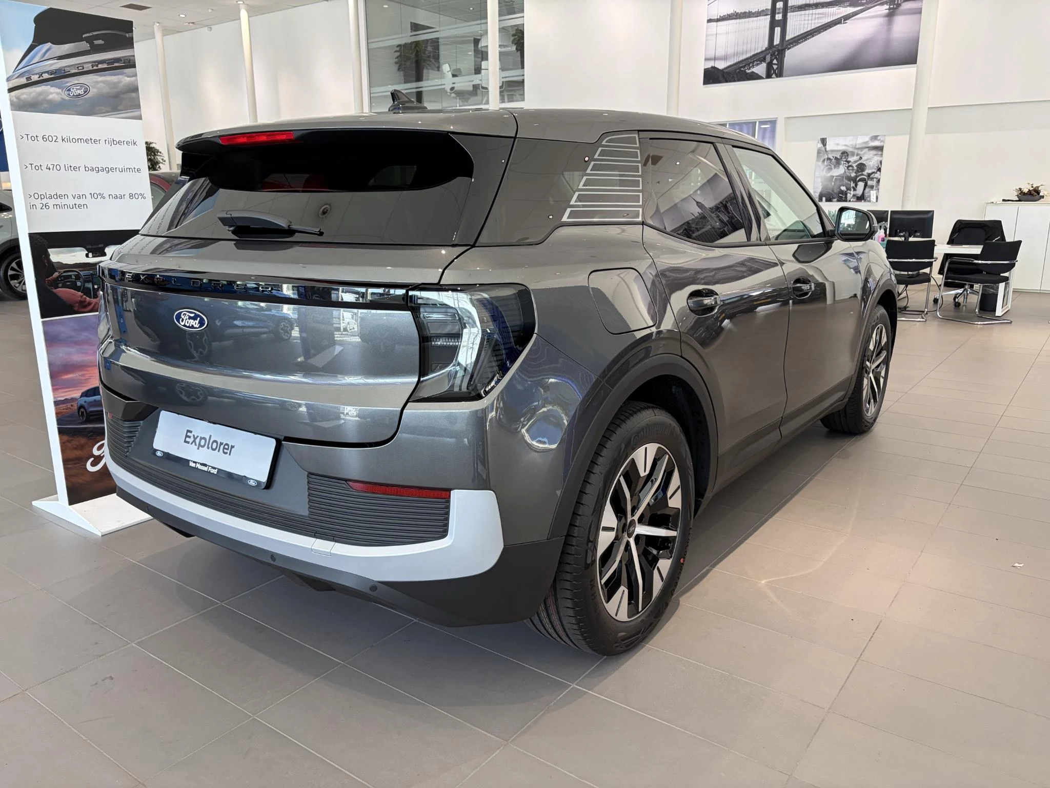 Ford-Explorer-image-4