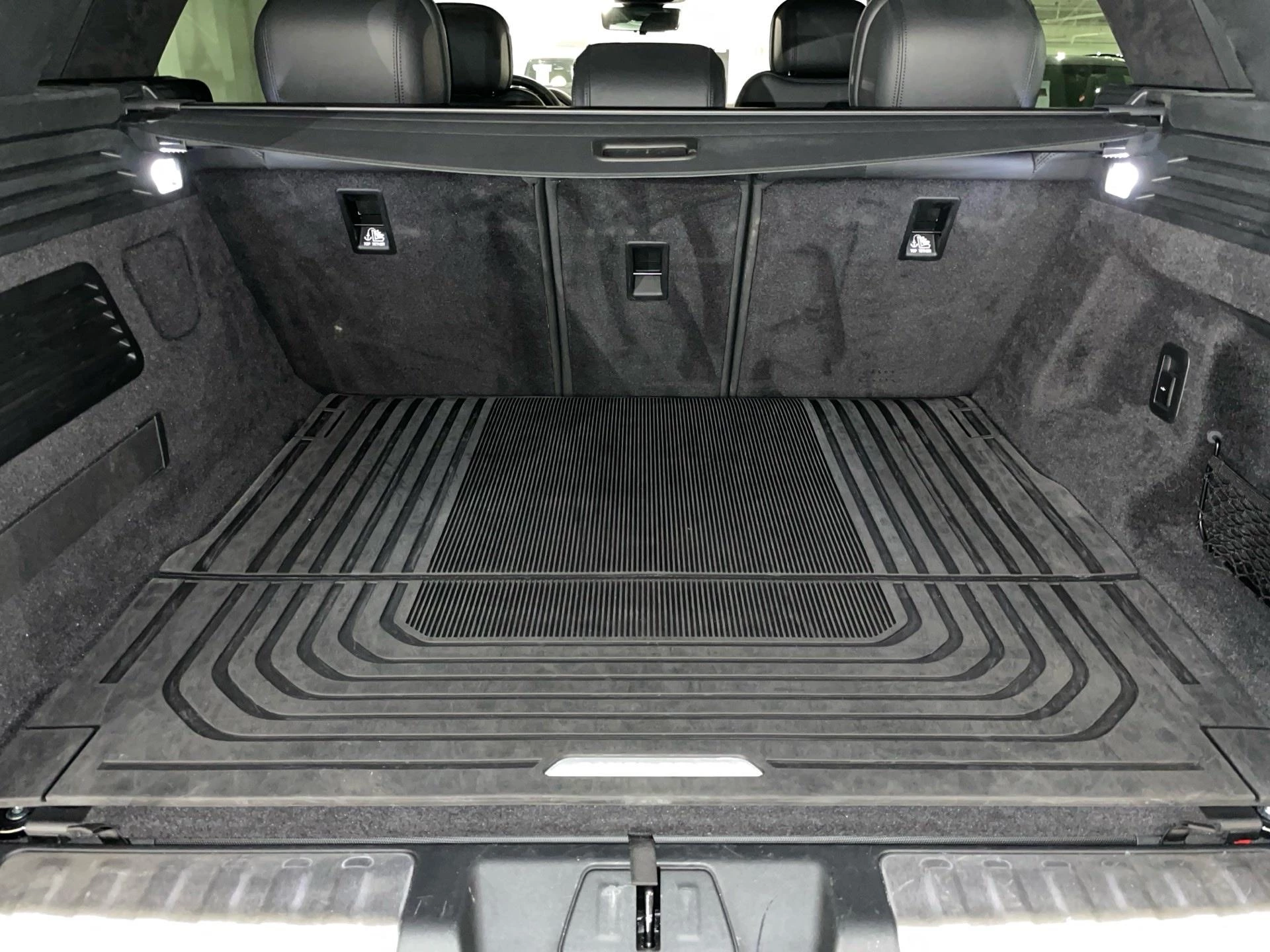 Land Rover-Range Rover Sport-image-11