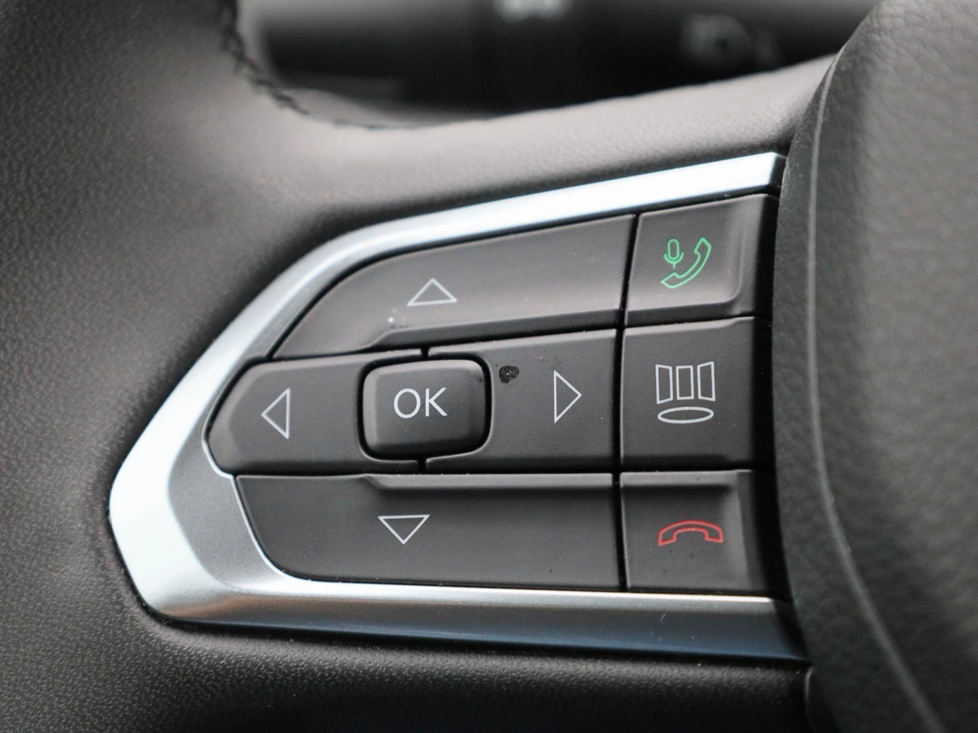 Jeep-Compass-image-19