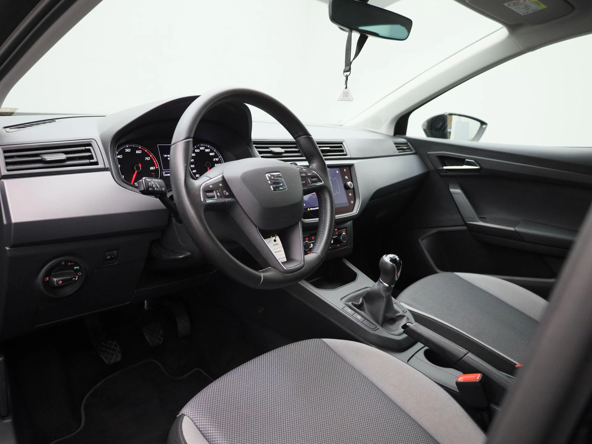 SEAT-Ibiza-image-28