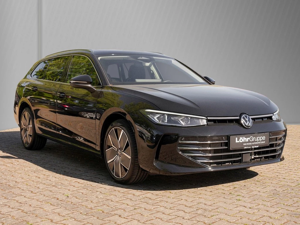 Volkswagen-Passat-image-2