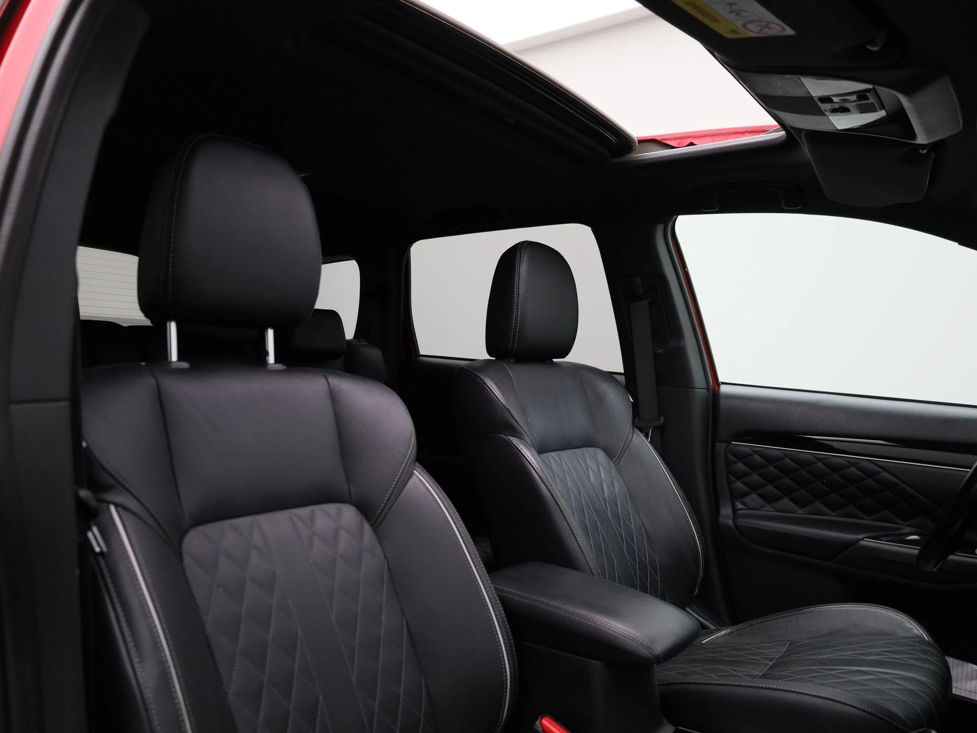 Mitsubishi-Outlander-image-39