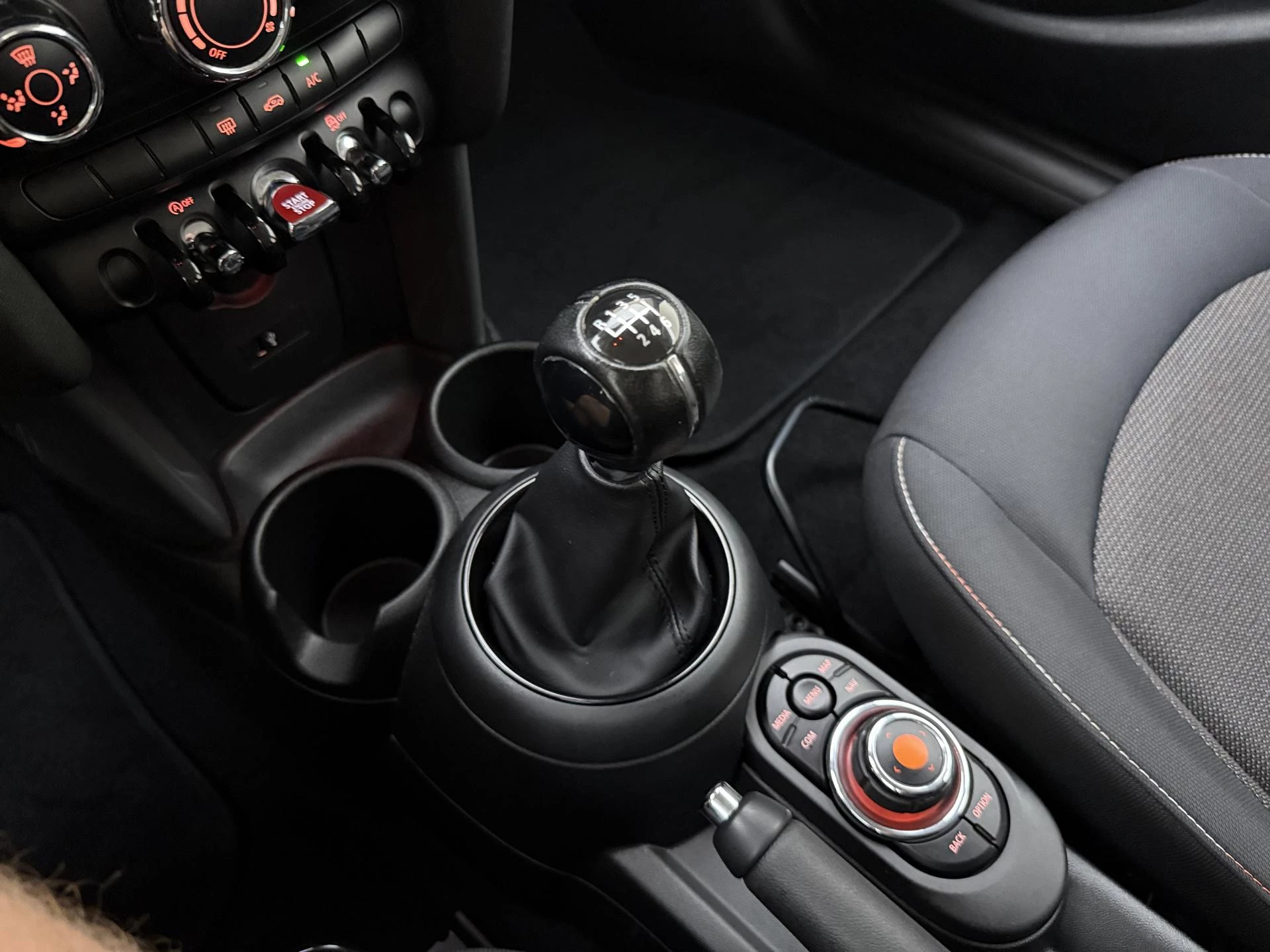 MINI 5-deurs 1.5 One Business Edition