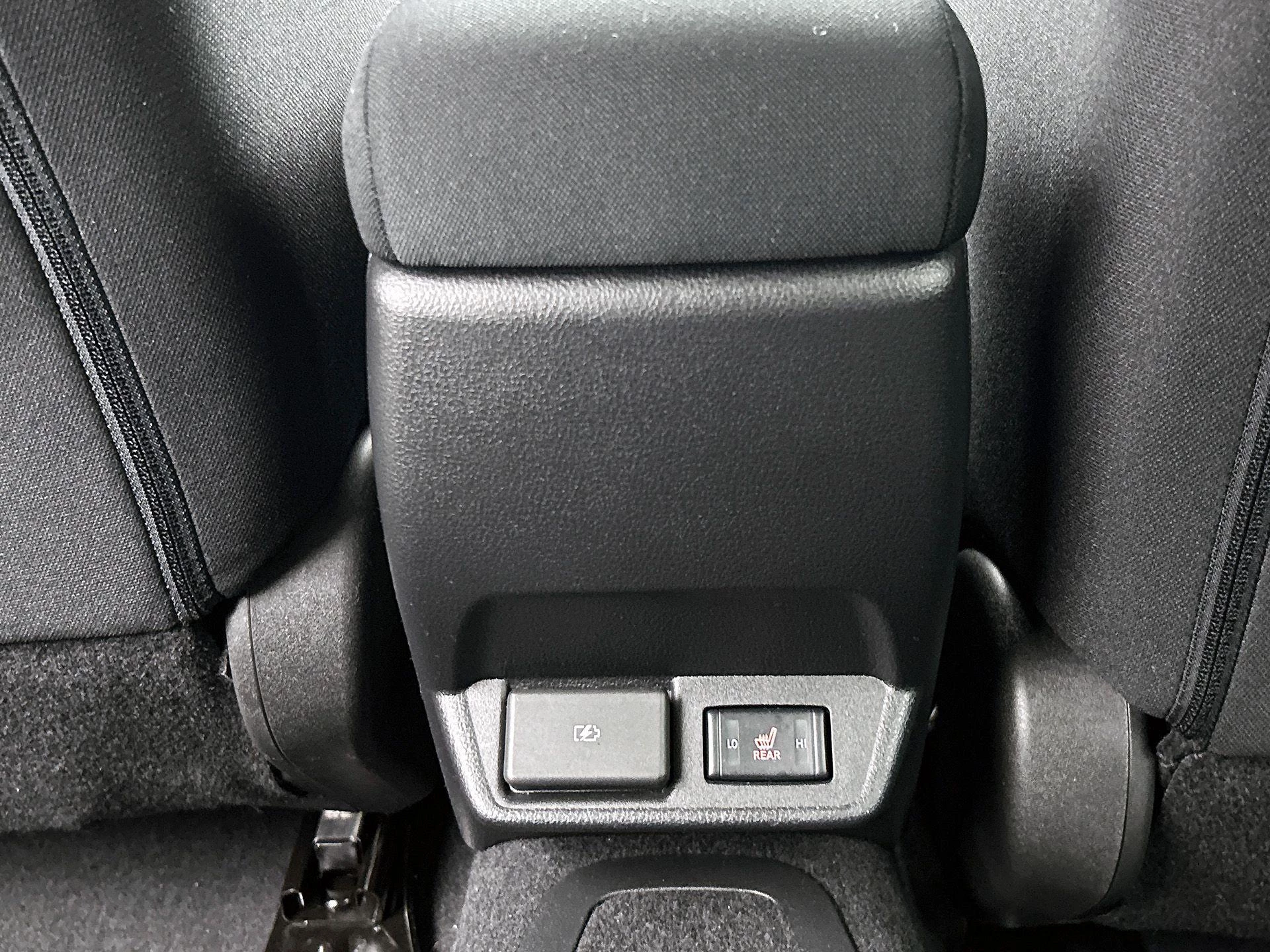 Nissan-Leaf-image-16