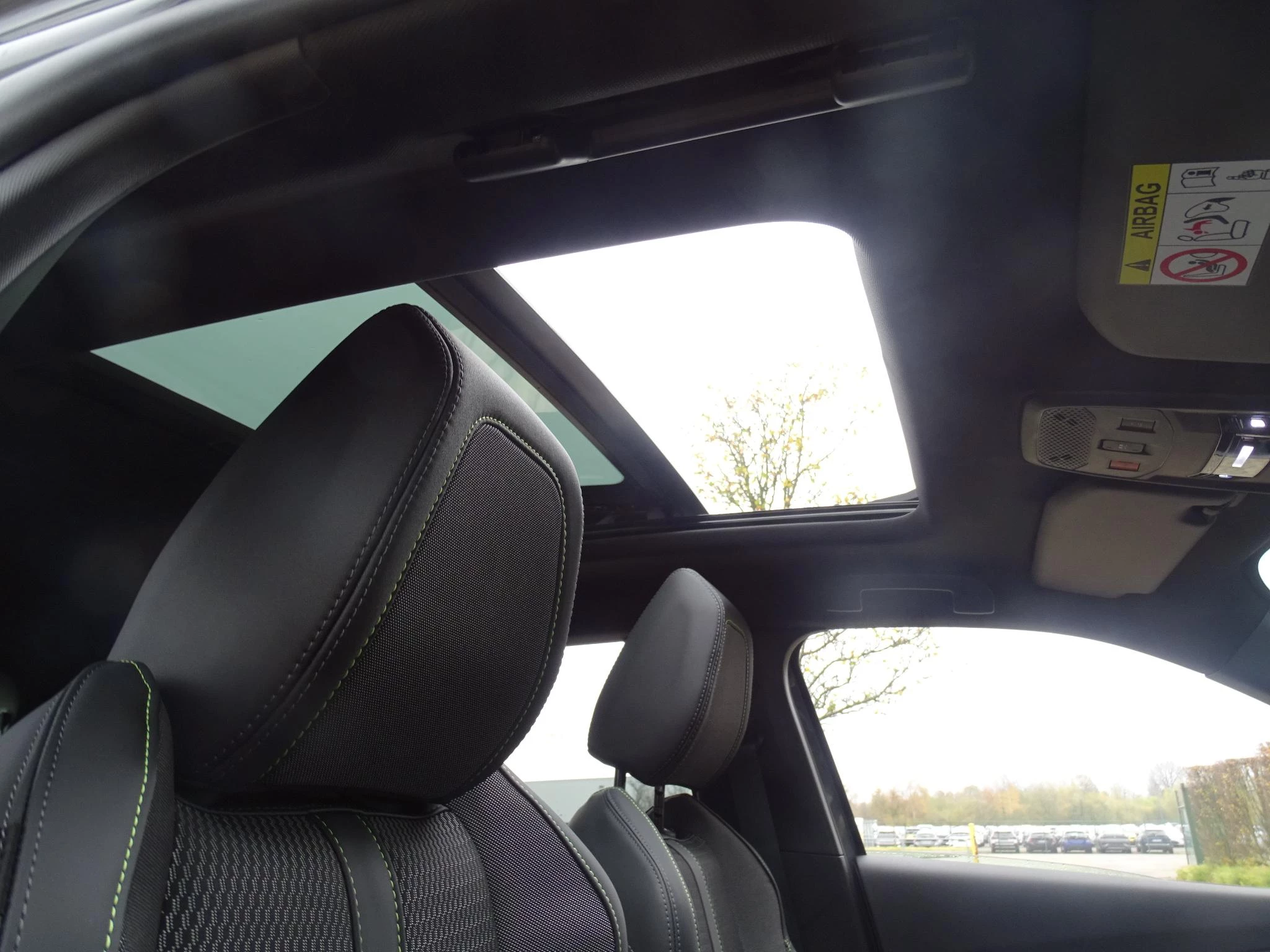 Peugeot-2008-image-24