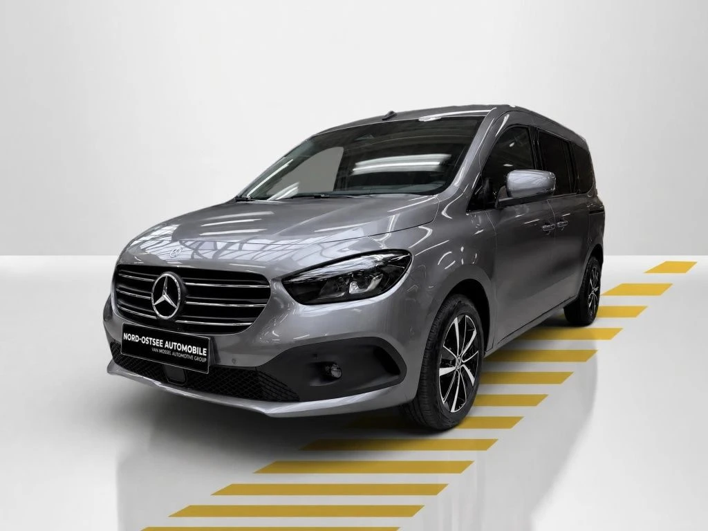Mercedes-Benz-T-Klasse 180-image-1