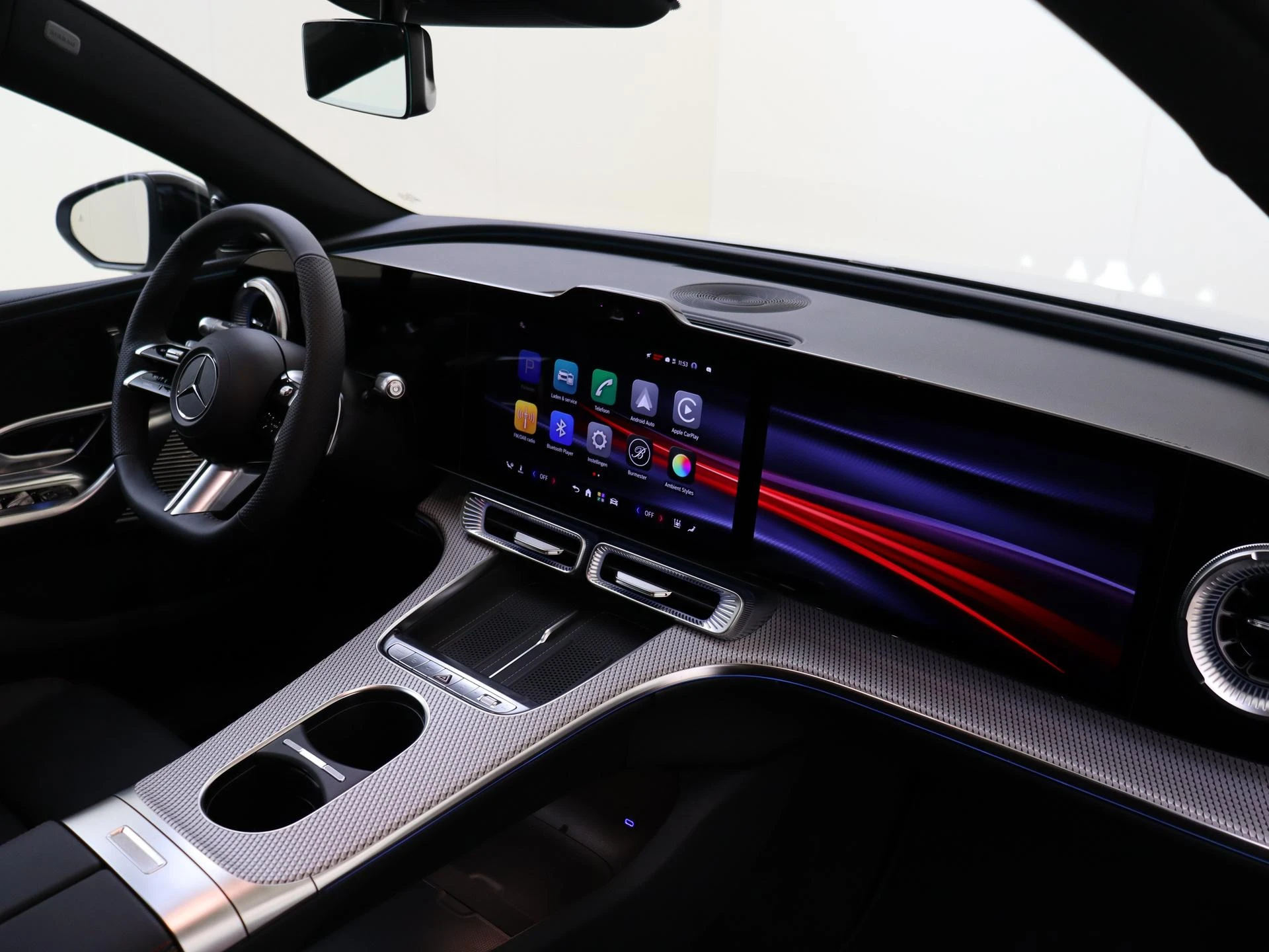 Mercedes-Benz-C-Klasse-image-4