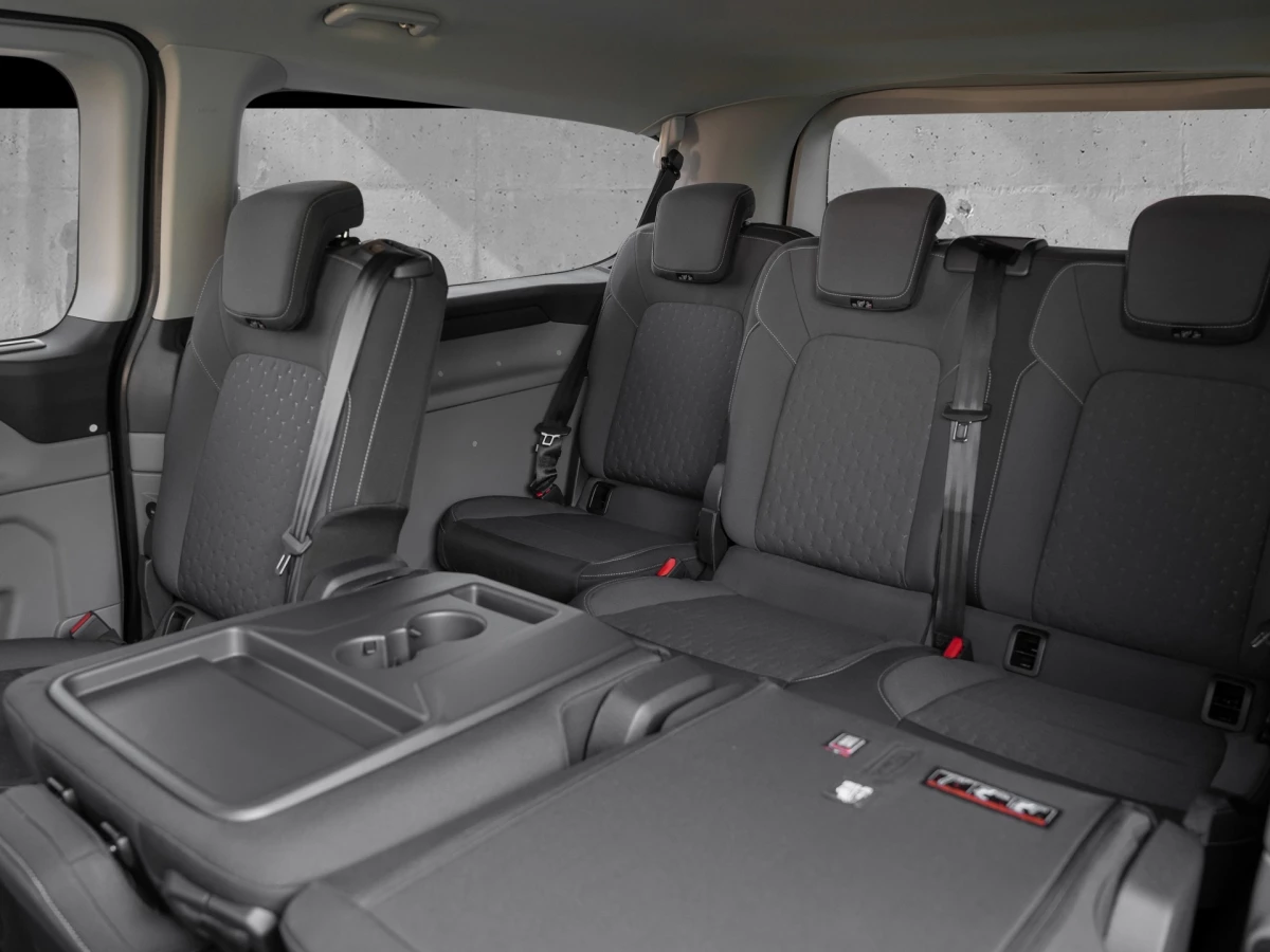 Ford-Tourneo Custom-image-8
