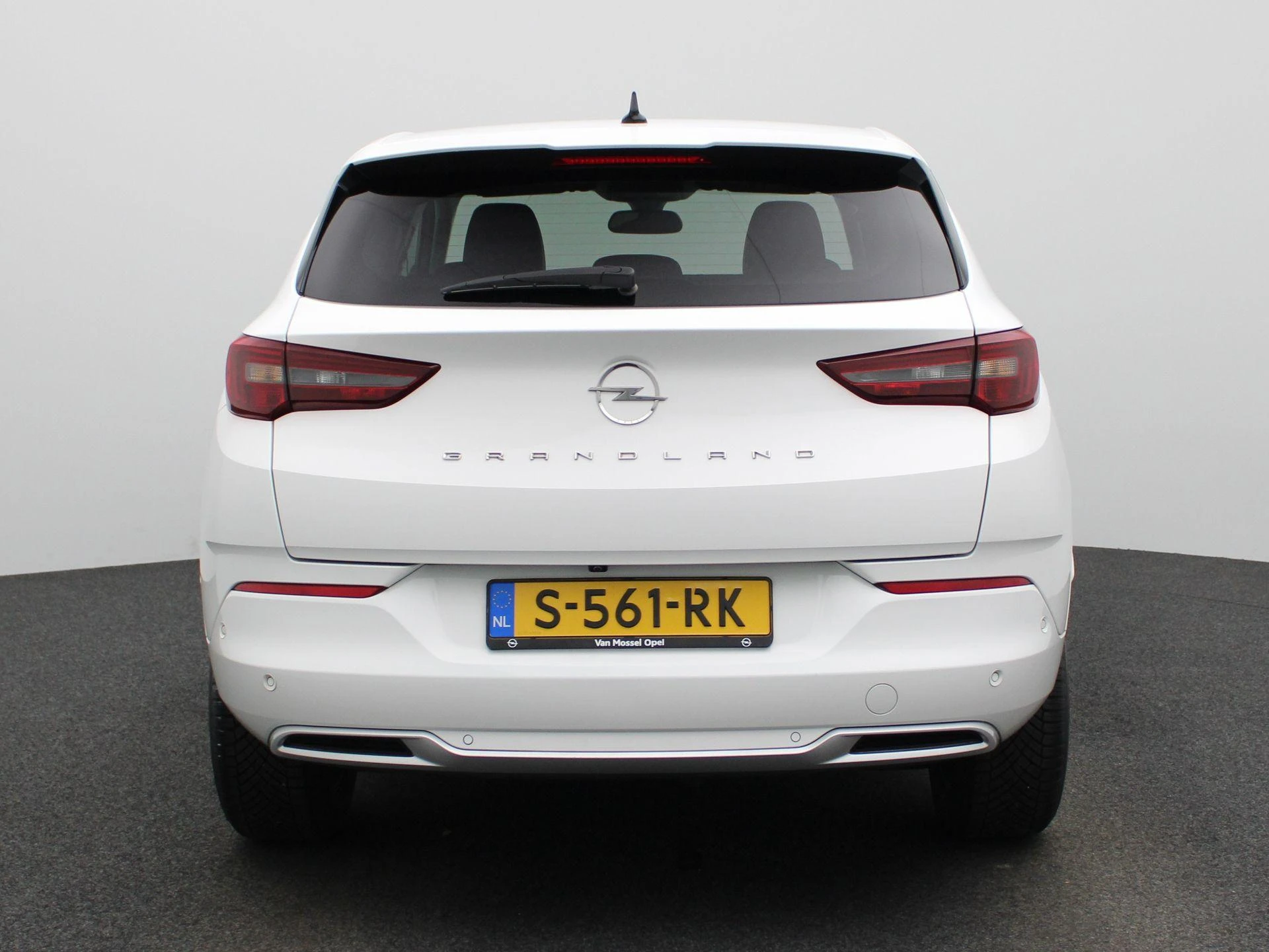 Opel-Grandland-image-4