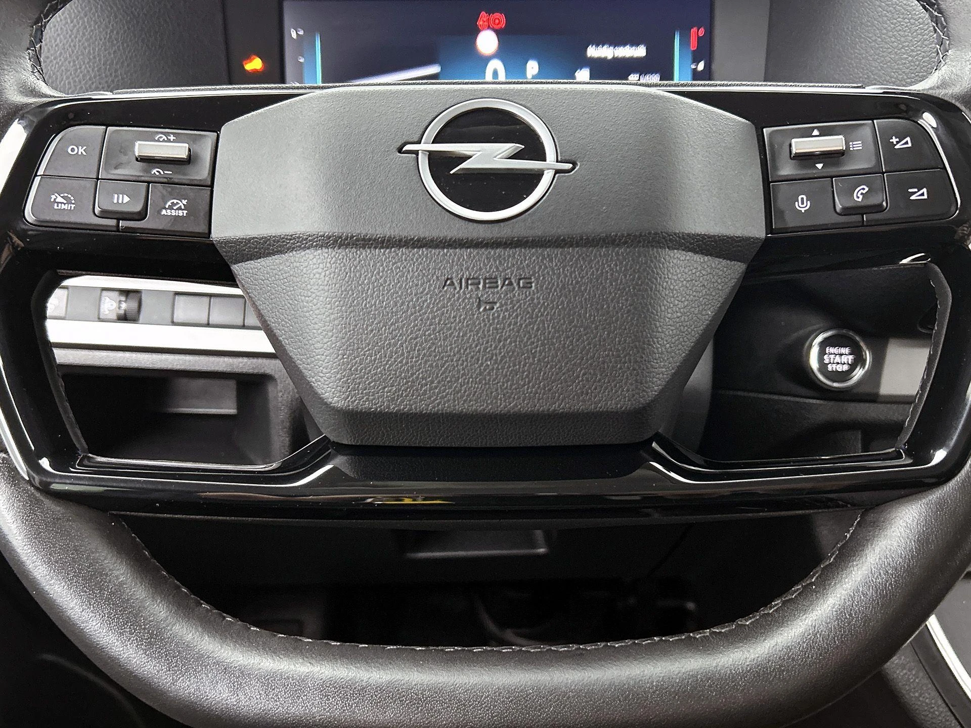 Opel-Vivaro-image-34