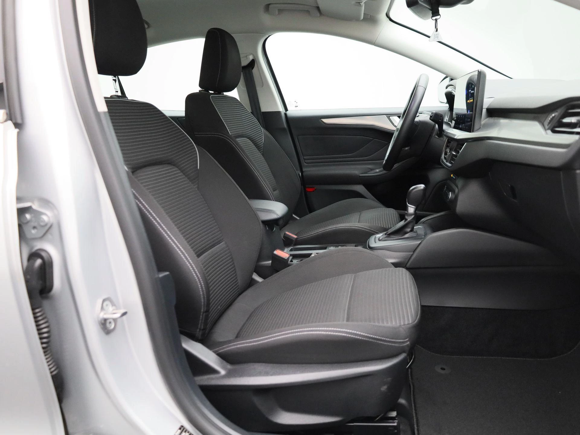 Ford Focus 1.0i EcoBoost MHEV 92kW Titanium DCT
