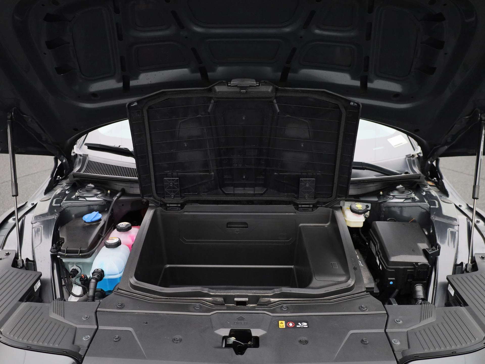 Hyundai-IONIQ 5-image-38