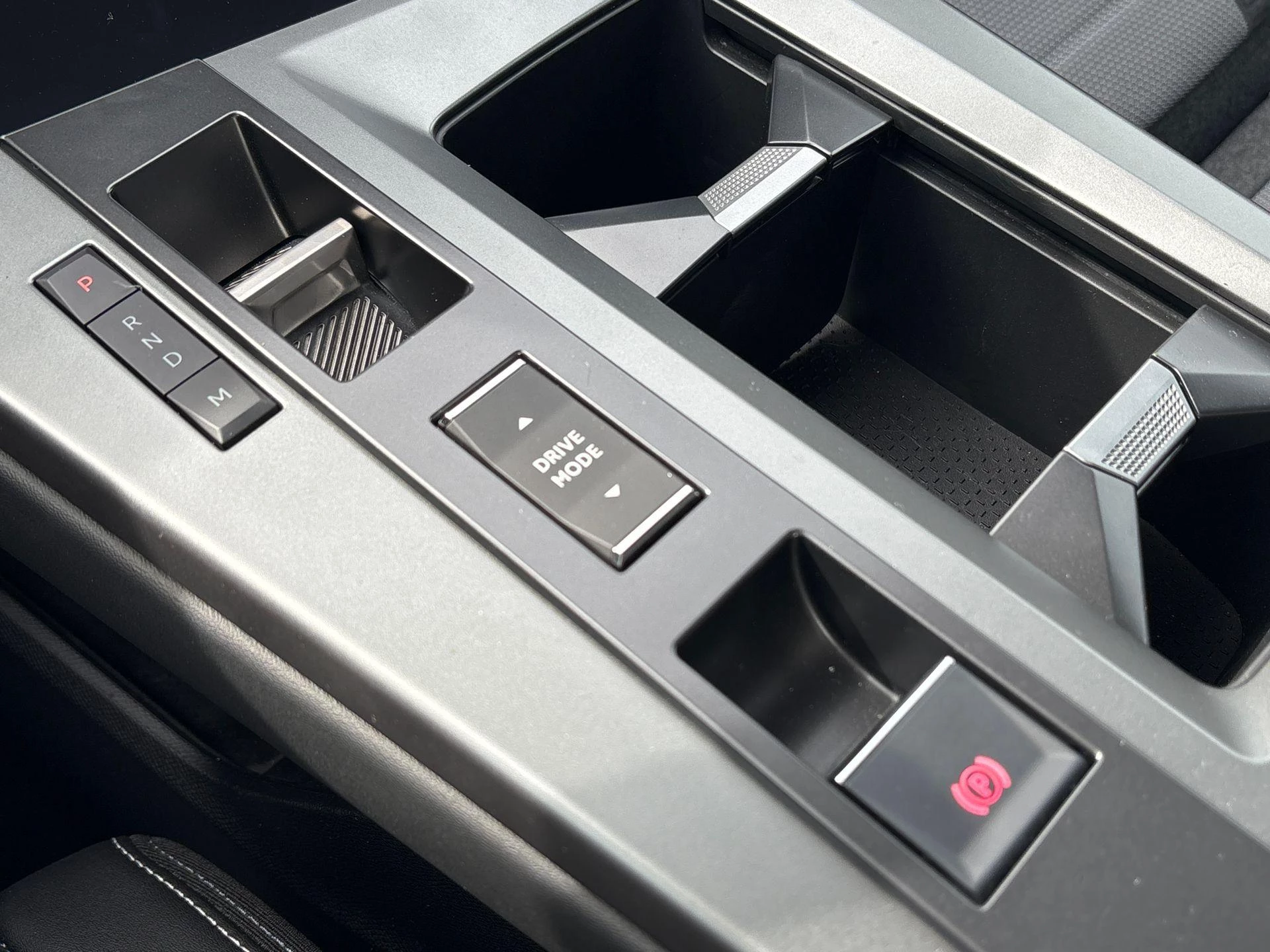 Opel-Grandland-image-17