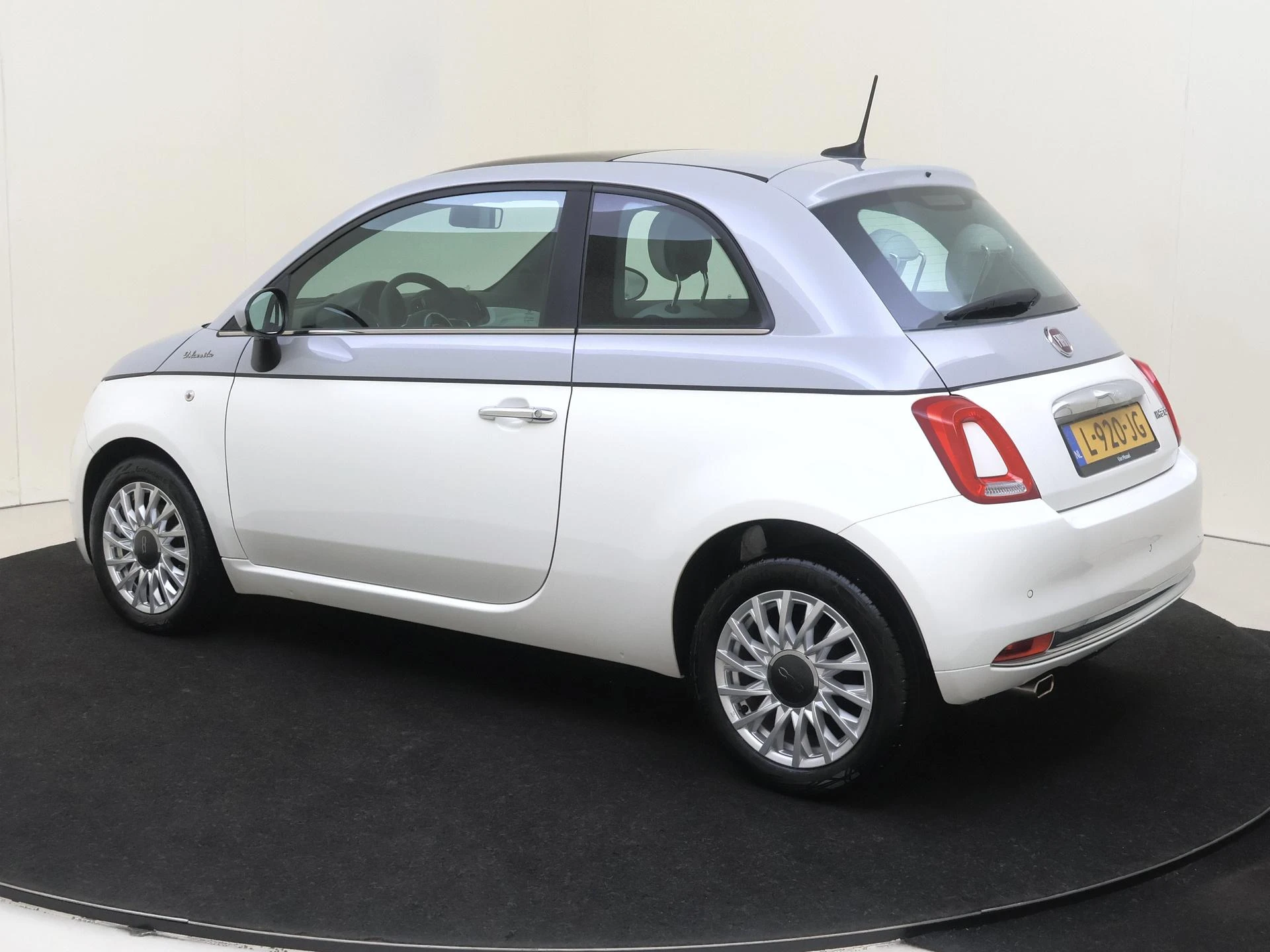 Fiat-500-image-2