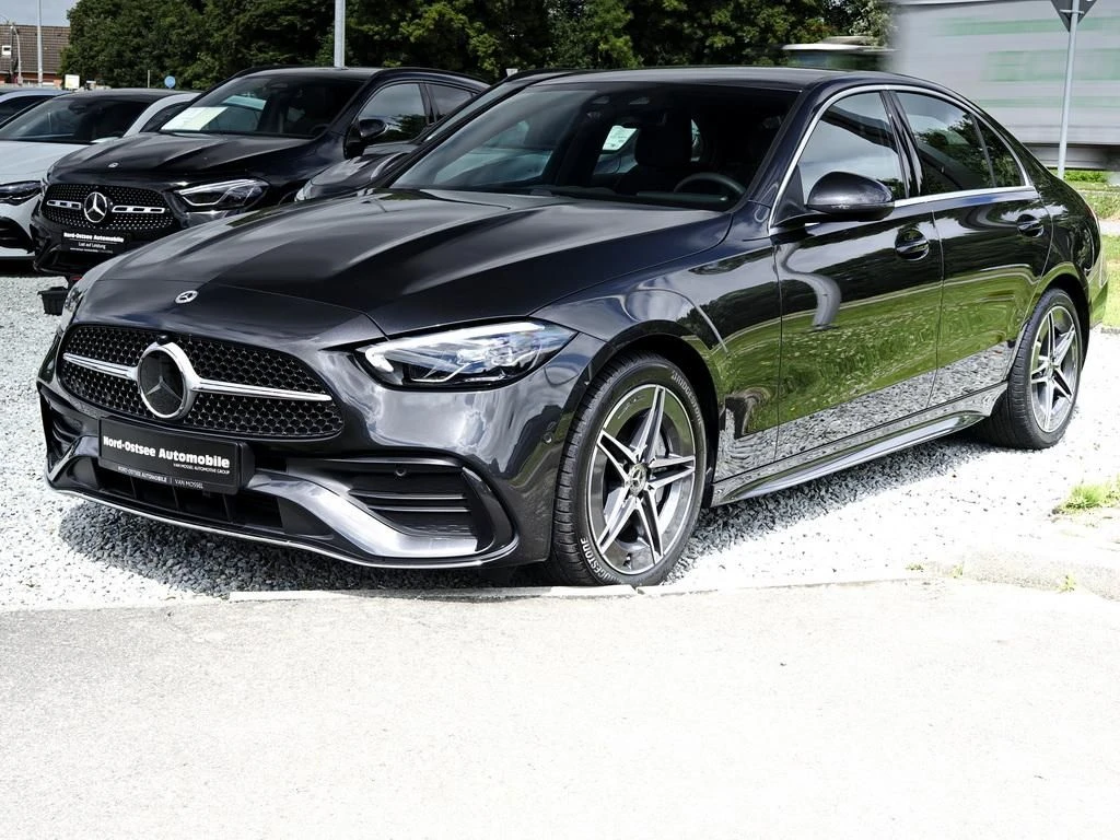 Mercedes-Benz-C-Klasse 300-image-7