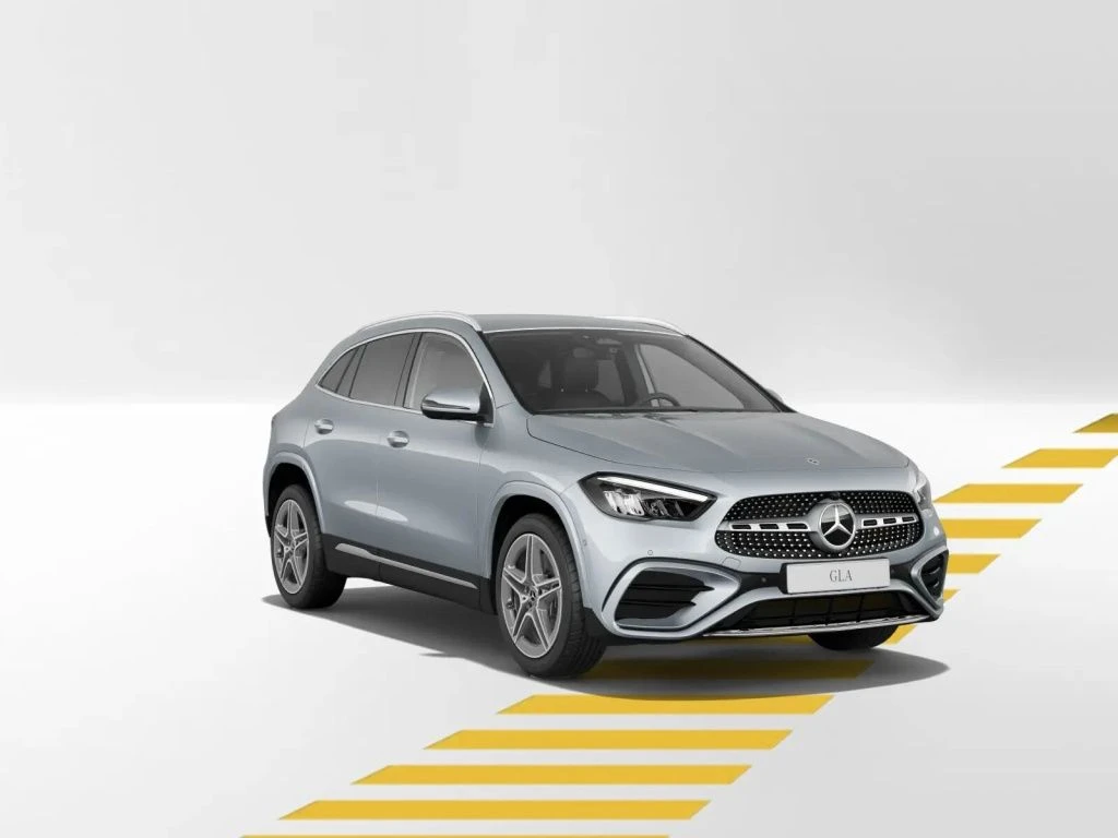 Mercedes-Benz-GLA 250-image-8
